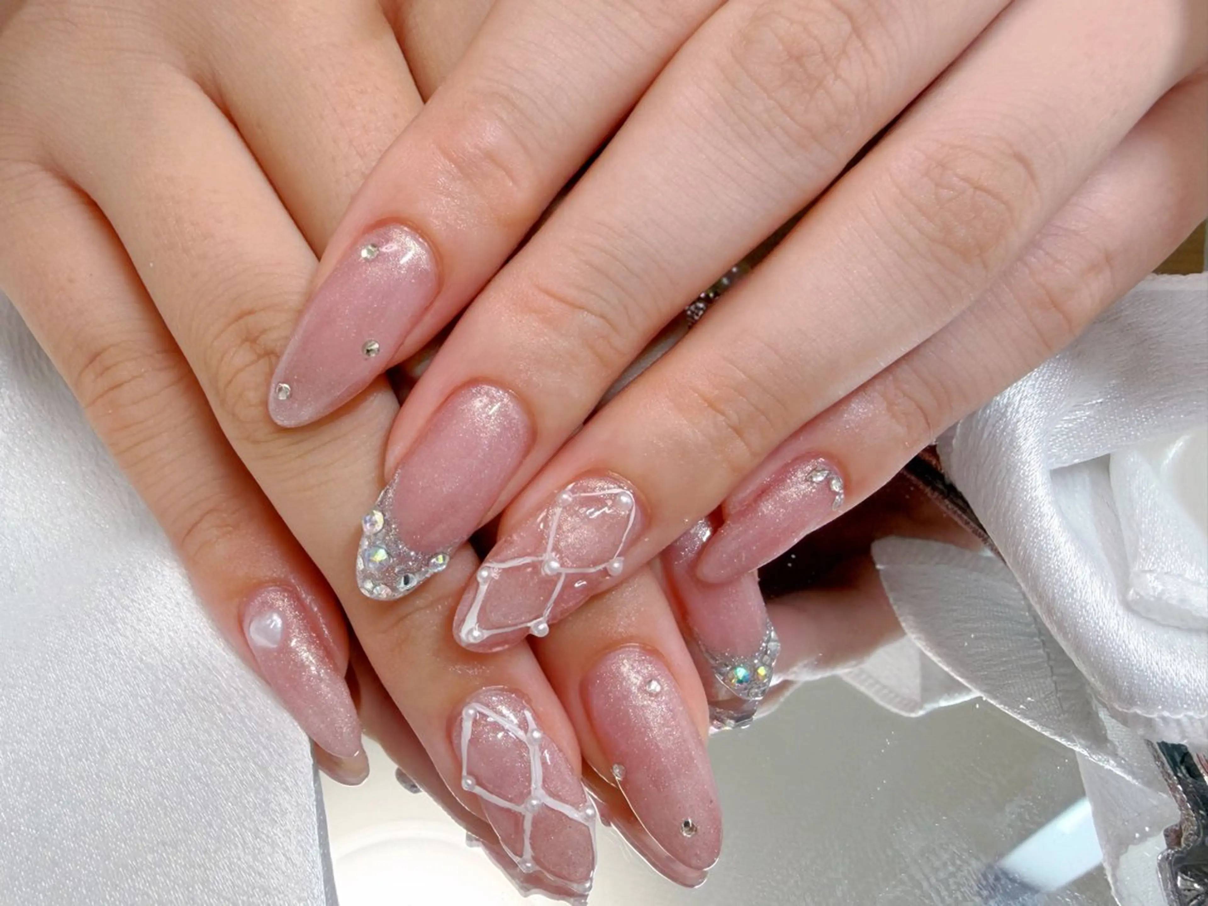 ネイル ハンドネイル IZUMI YUKIのネイルデザイン