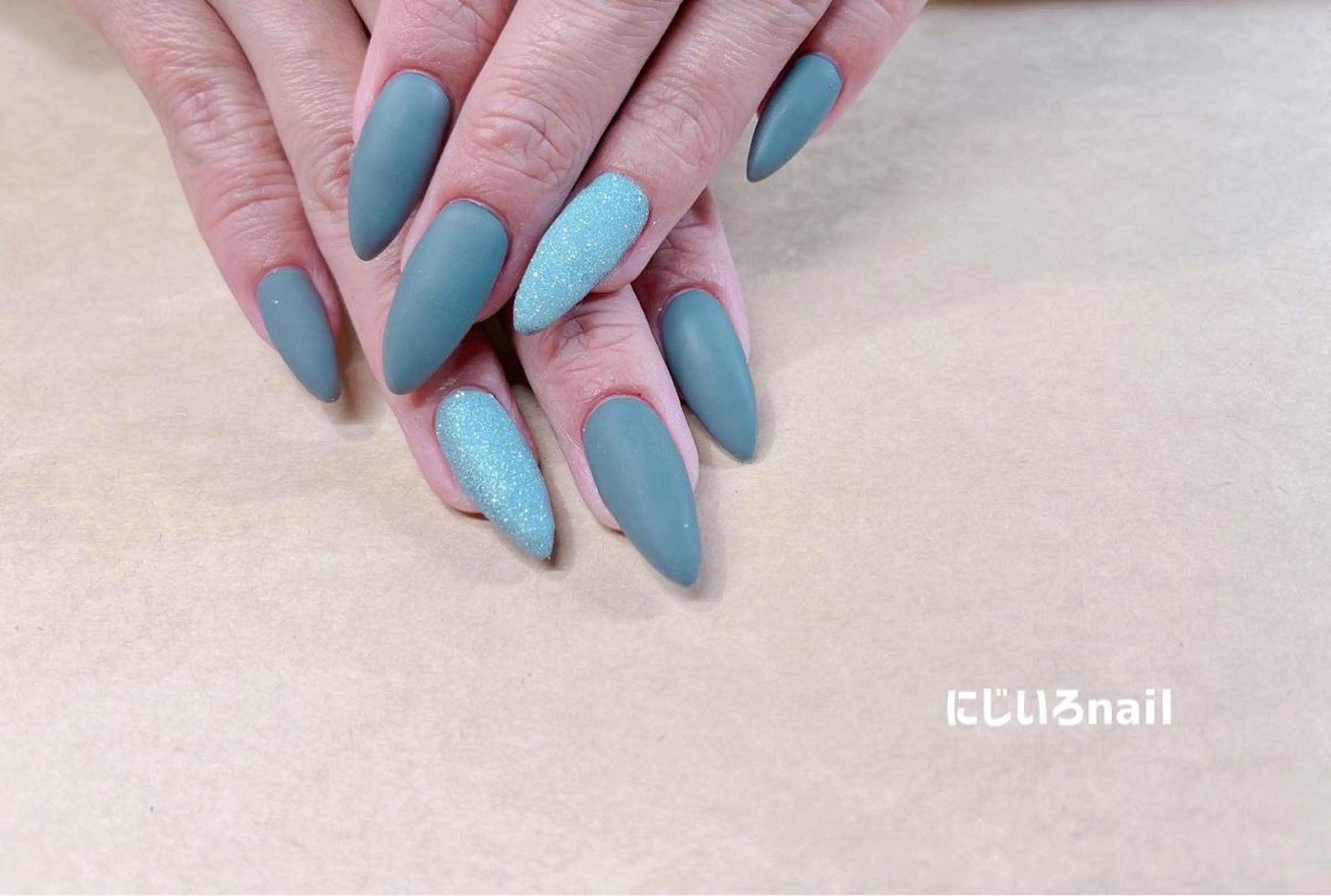 ネイル にじいろ nailのネイルデザイン