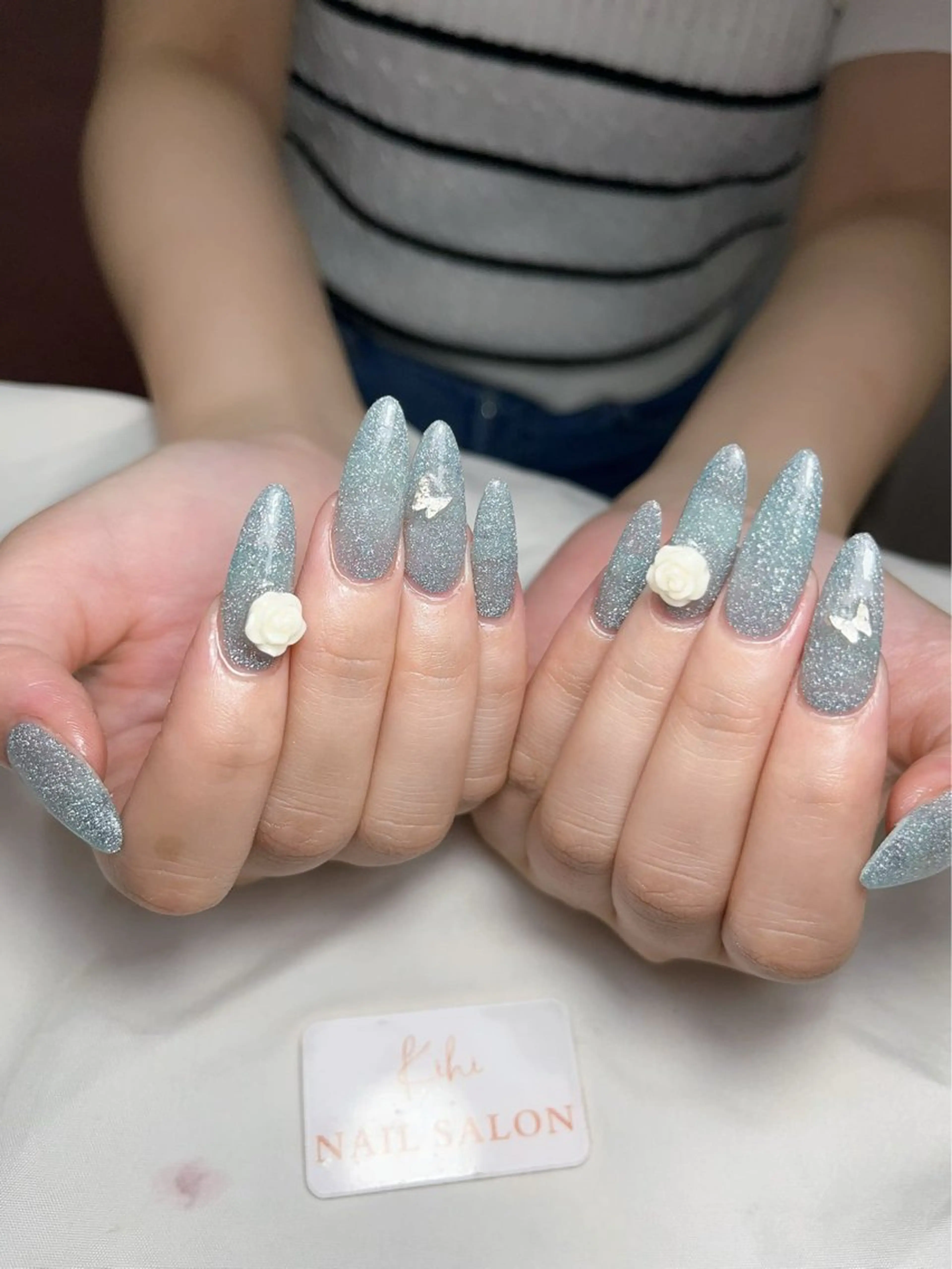 ネイル アートネイル フレンチネイル ジェルネイル グラデーション 韓国ネイル ハンドネイル さくら💮💮 【オフ無料】のネイルデザイン