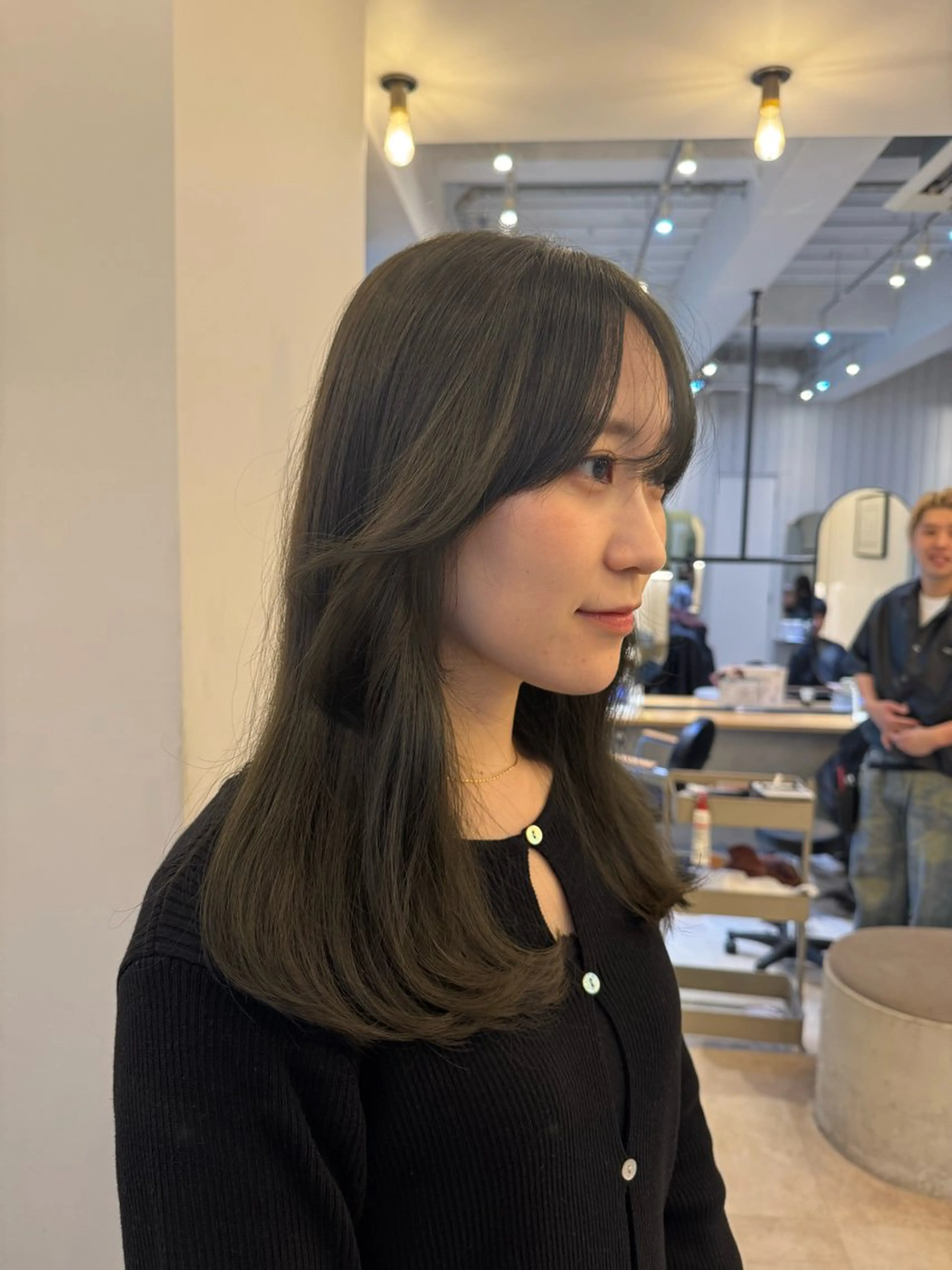 ミディアム カット ヘアカラー トリートメント 💎艶カラー髪質改善 💎🐇uraraのヘアスタイル