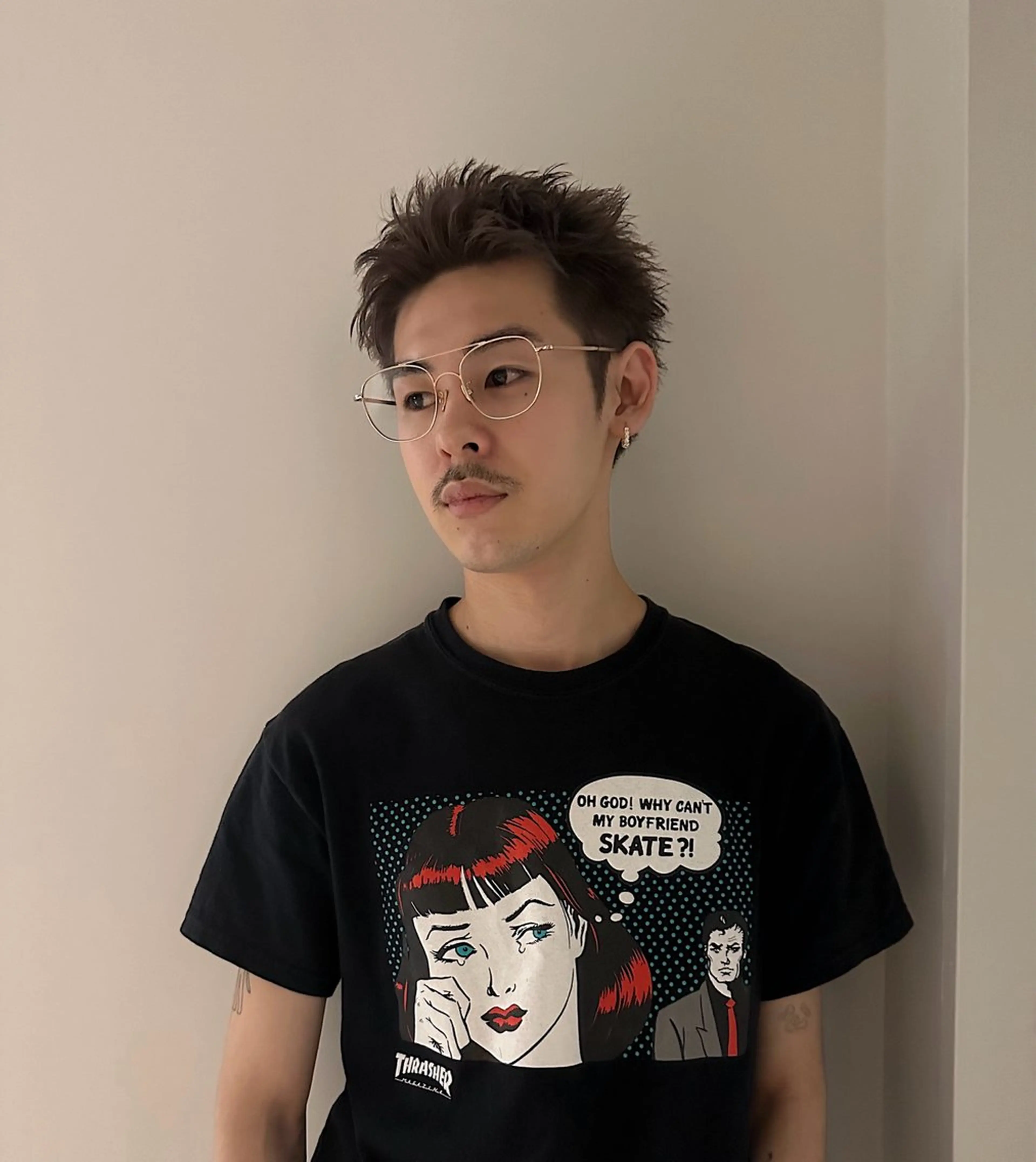 ショート カラー グレージュ 竹中 彩音のヘアスタイル