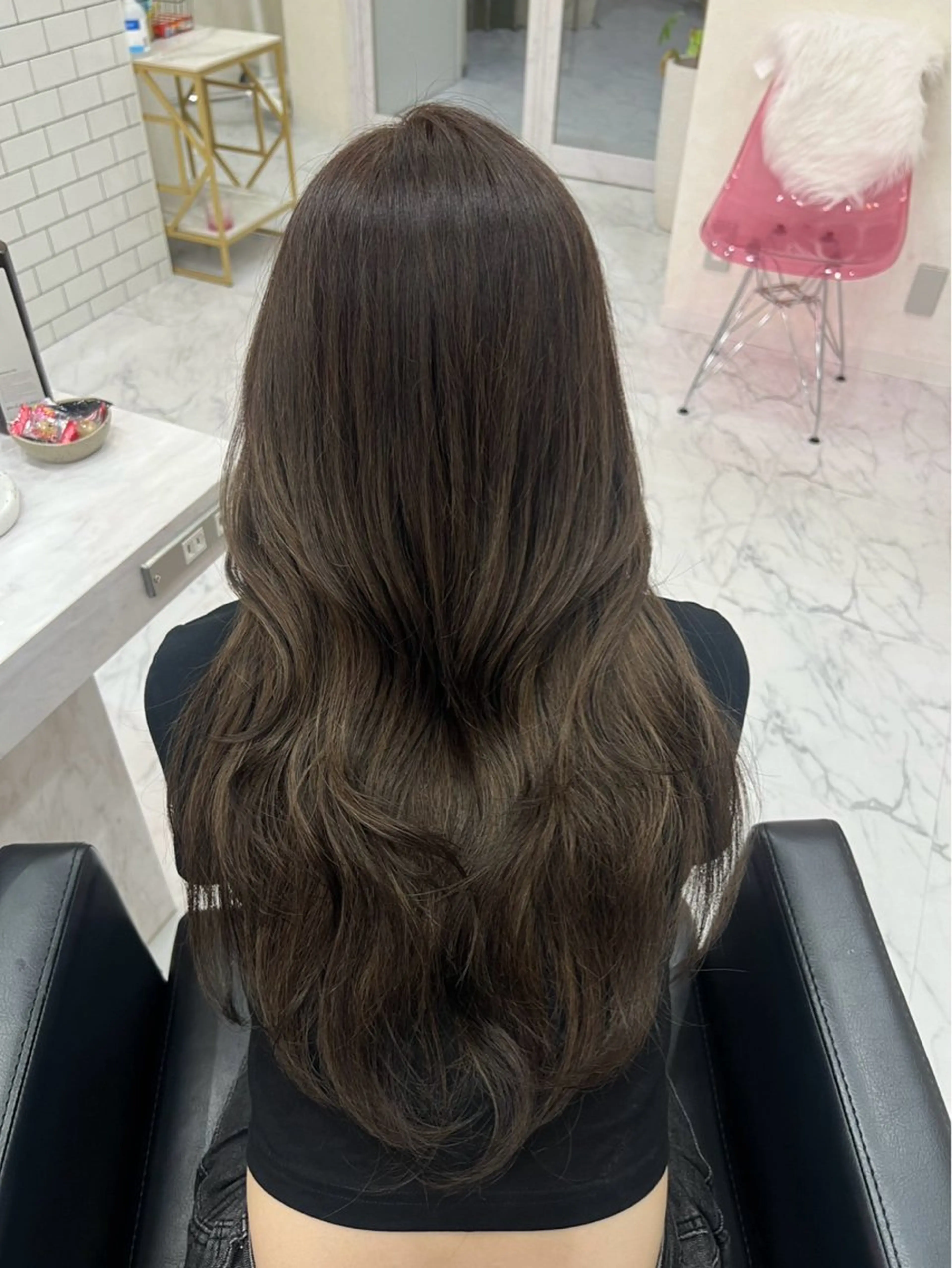 【ミニモ限定🩵】毛先整えカット✂️➕ワンカラー🤎ツヤツヤトリートメント付き🫶🏻の写真