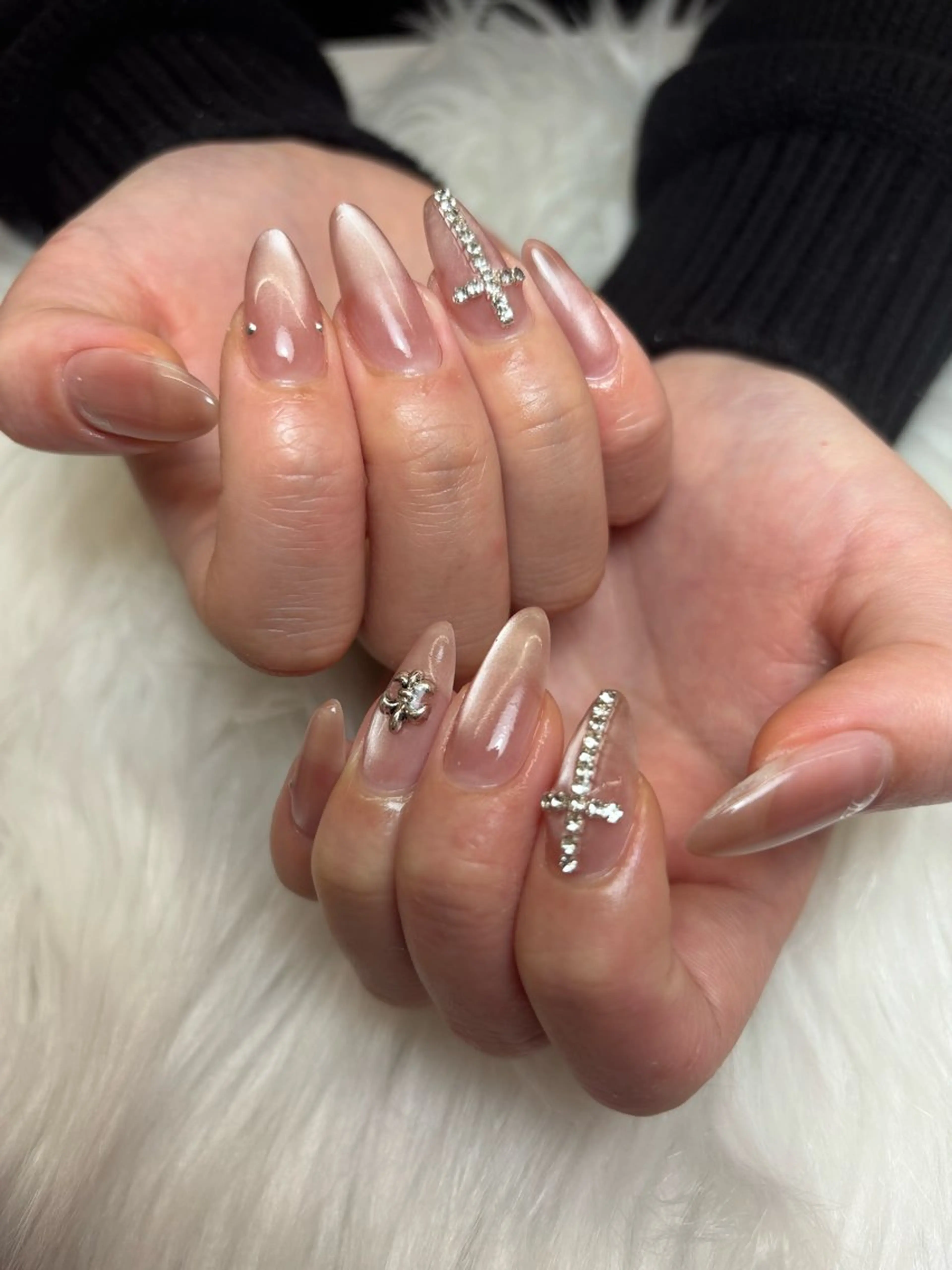 ネイル ハンドネイル nailsalon cozy.cutilのネイルデザイン