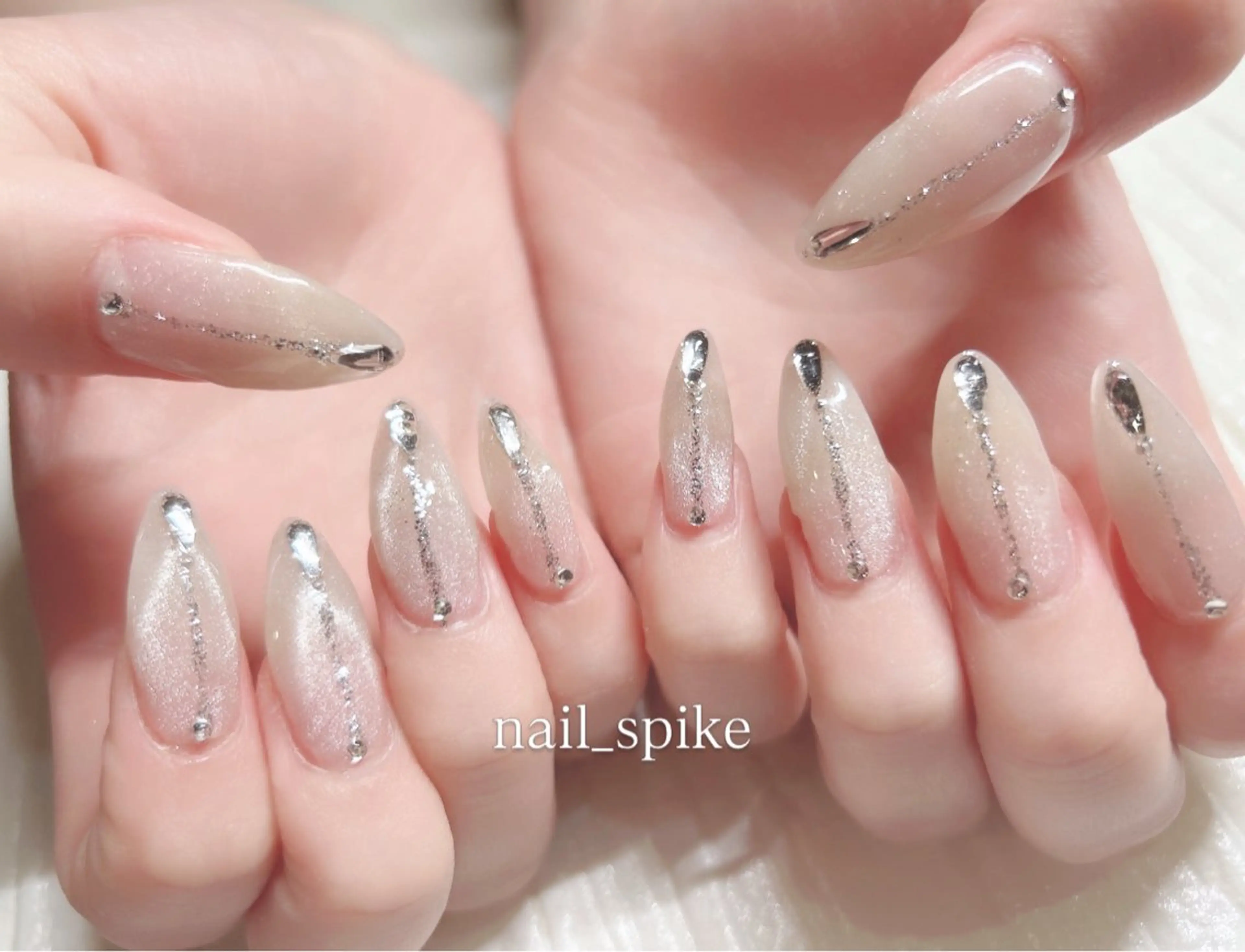 ネイル ジェルネイル nail spikeのネイルデザイン
