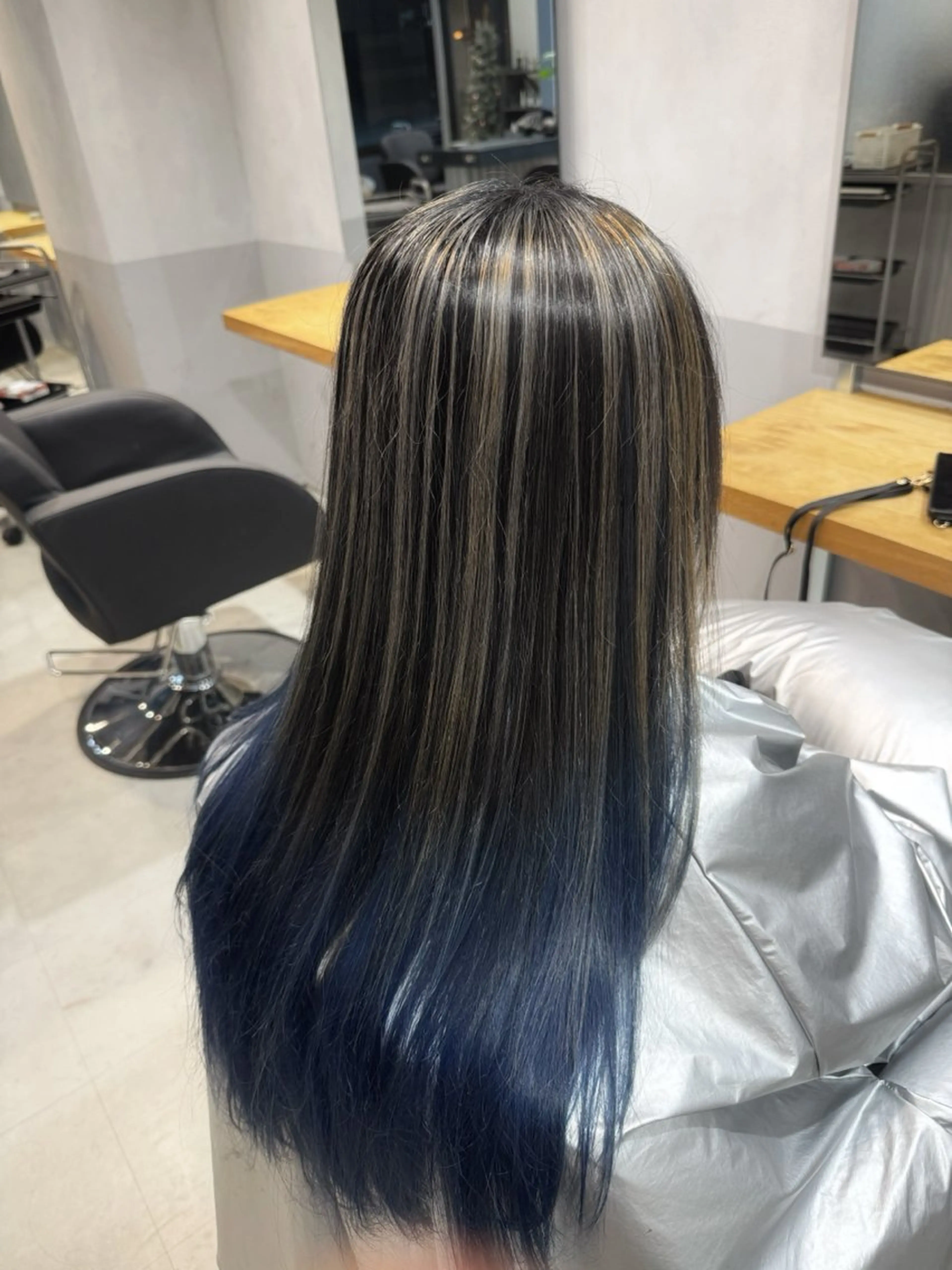 カラー グラデーションカラー ハイライトカラー 神パーマ＆ツヤ髪 黒田ダイのヘアスタイル