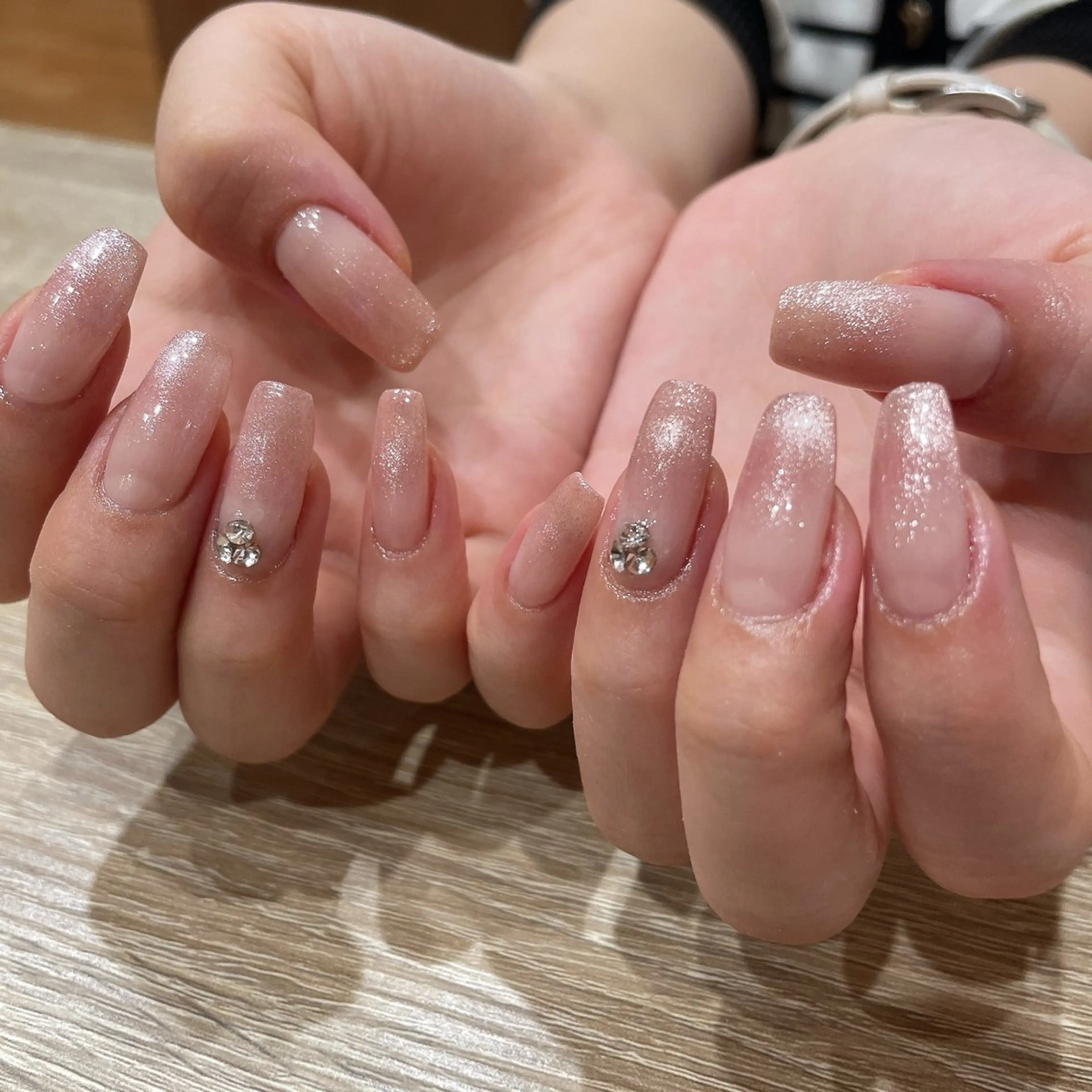 ネイル ロングネイル liberté🫧 新小岩のネイルデザイン