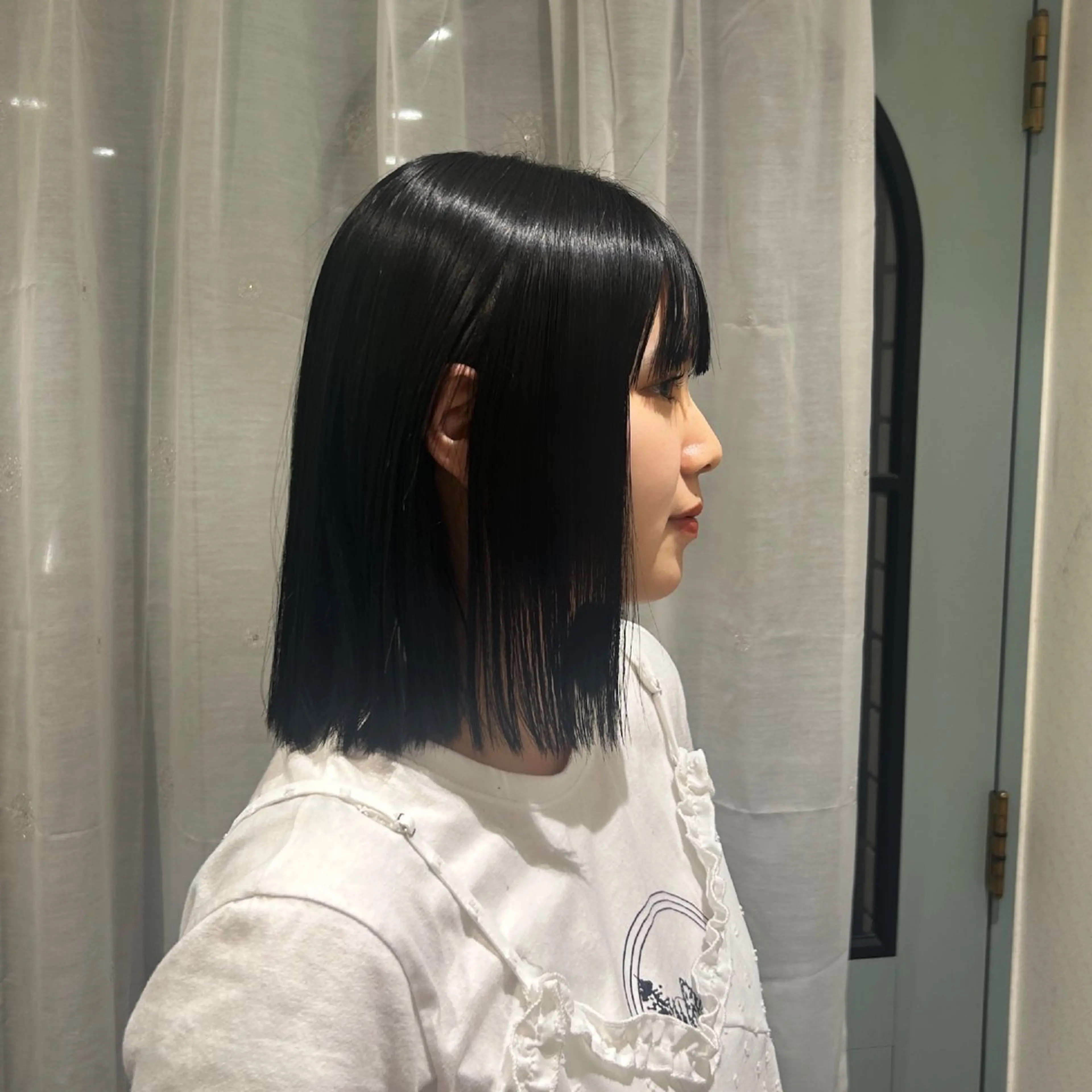 ミディアム カラー 黒髪 SALOWIN 下北沢所属・女性のための美容師/ 下北沢/ヨシダモモカのヘアスタイル