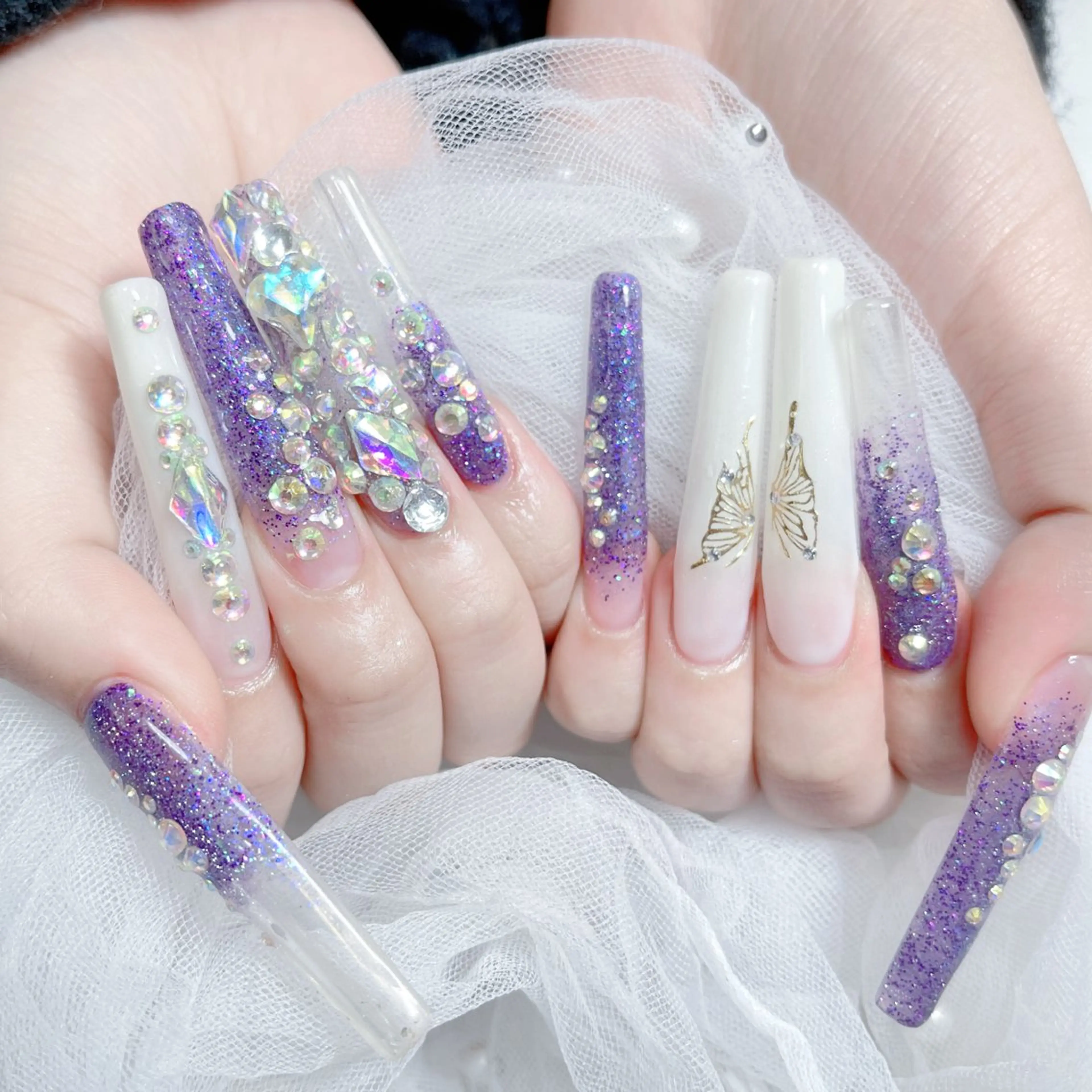 ネイル ハンドネイル 🎀ネイルサロン エクラYUI🎀のネイルデザイン