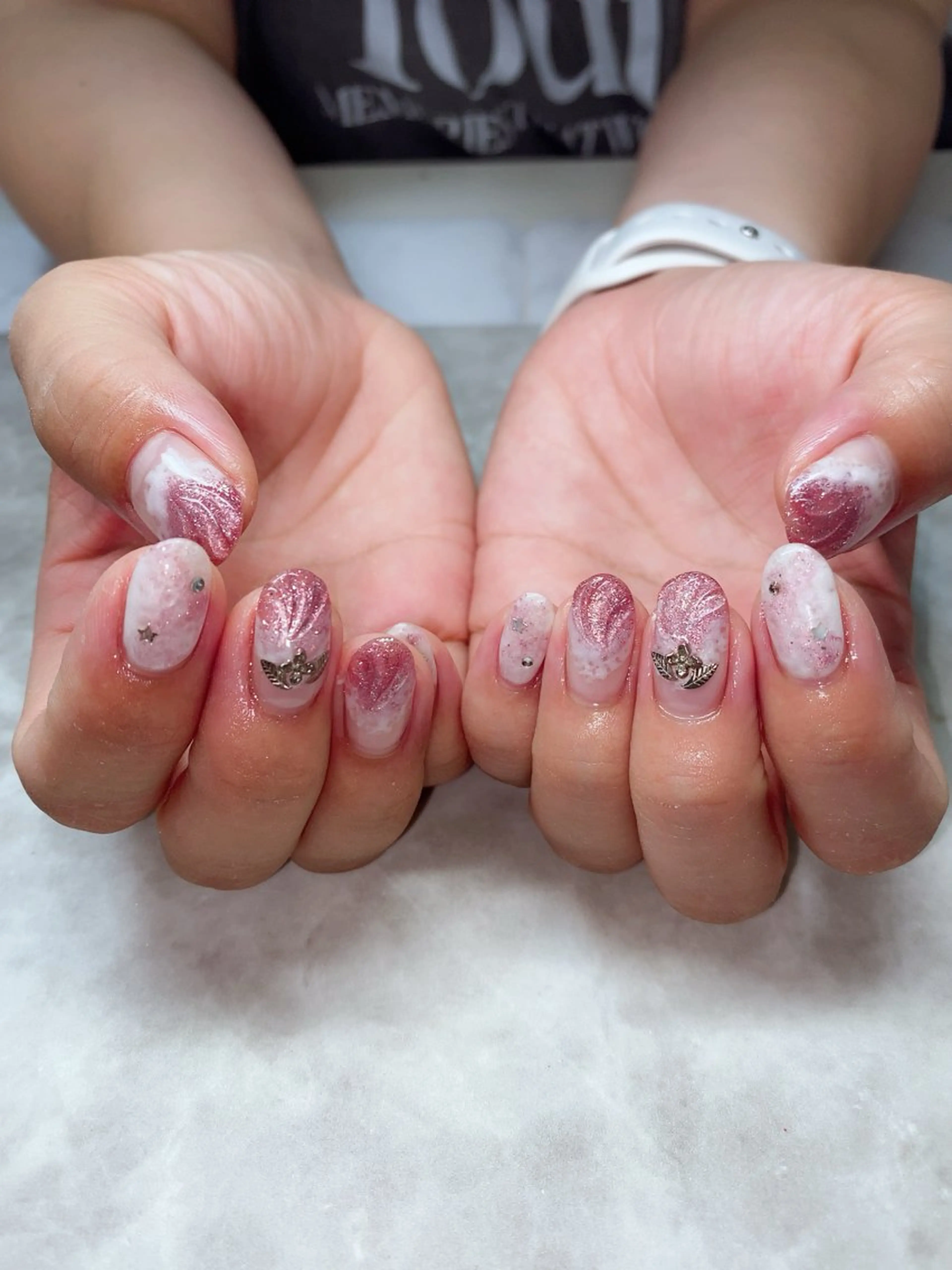 ネイル ハンドネイル C. NAILSのネイルデザイン
