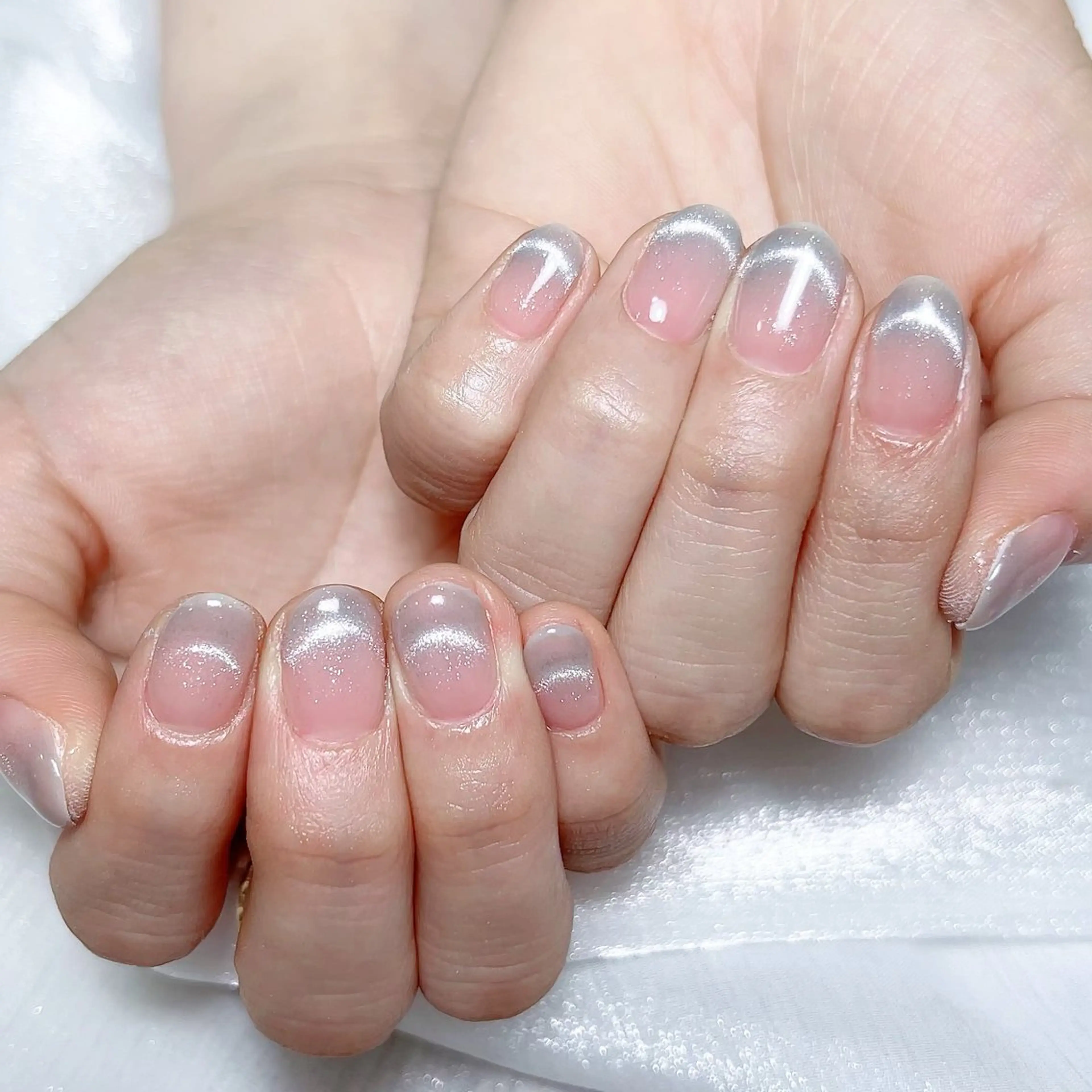 メンズ ネイル メンズ韓国風 アートネイル オーロラネイル ガーリー キラキラネイル Nail salon 木にいるのネイルデザイン