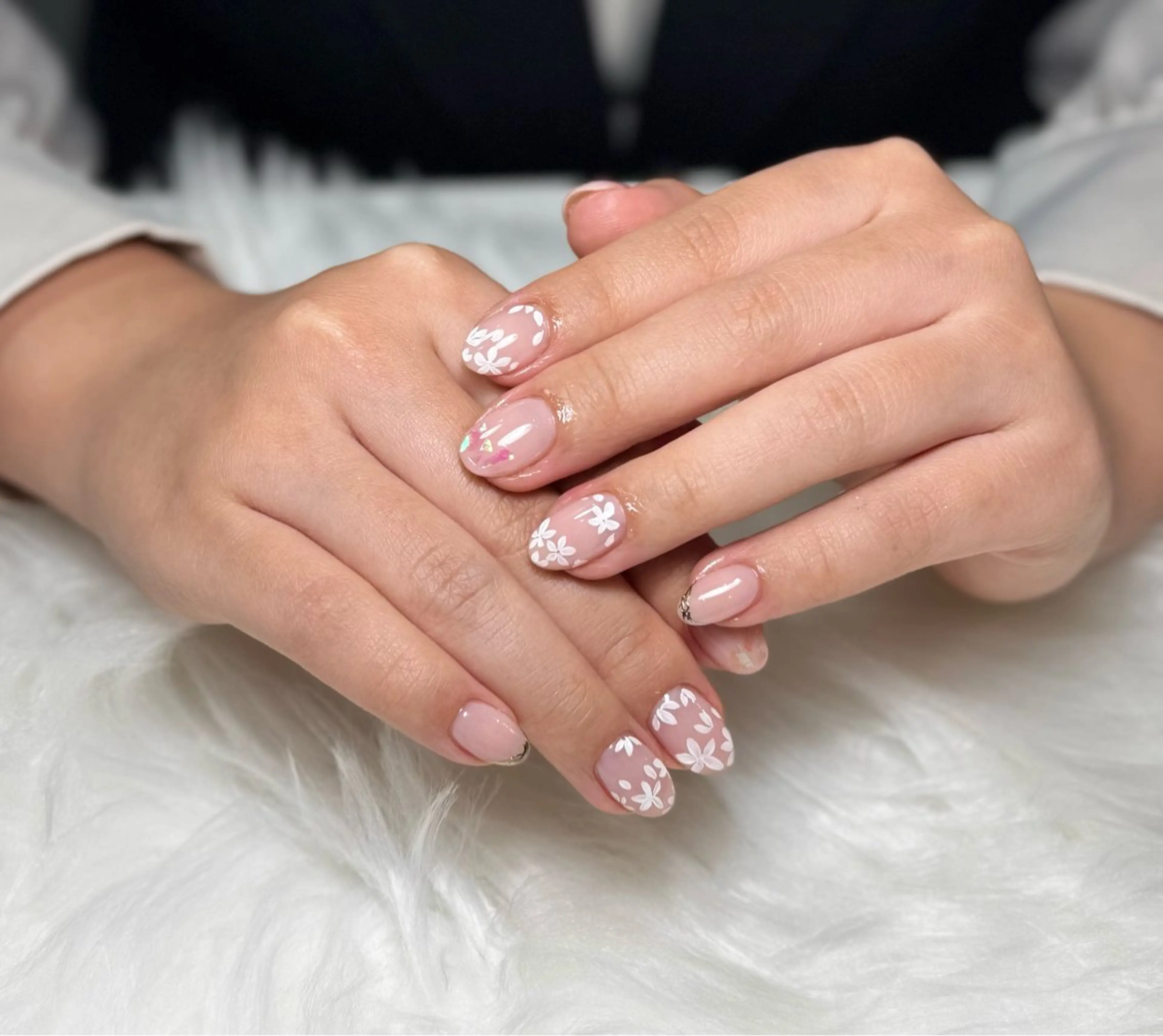 ネイル オーロラネイル チークネイル フットネイル フレンチネイル ジェルネイル ハンドネイル Nichi Nailsのネイルデザイン