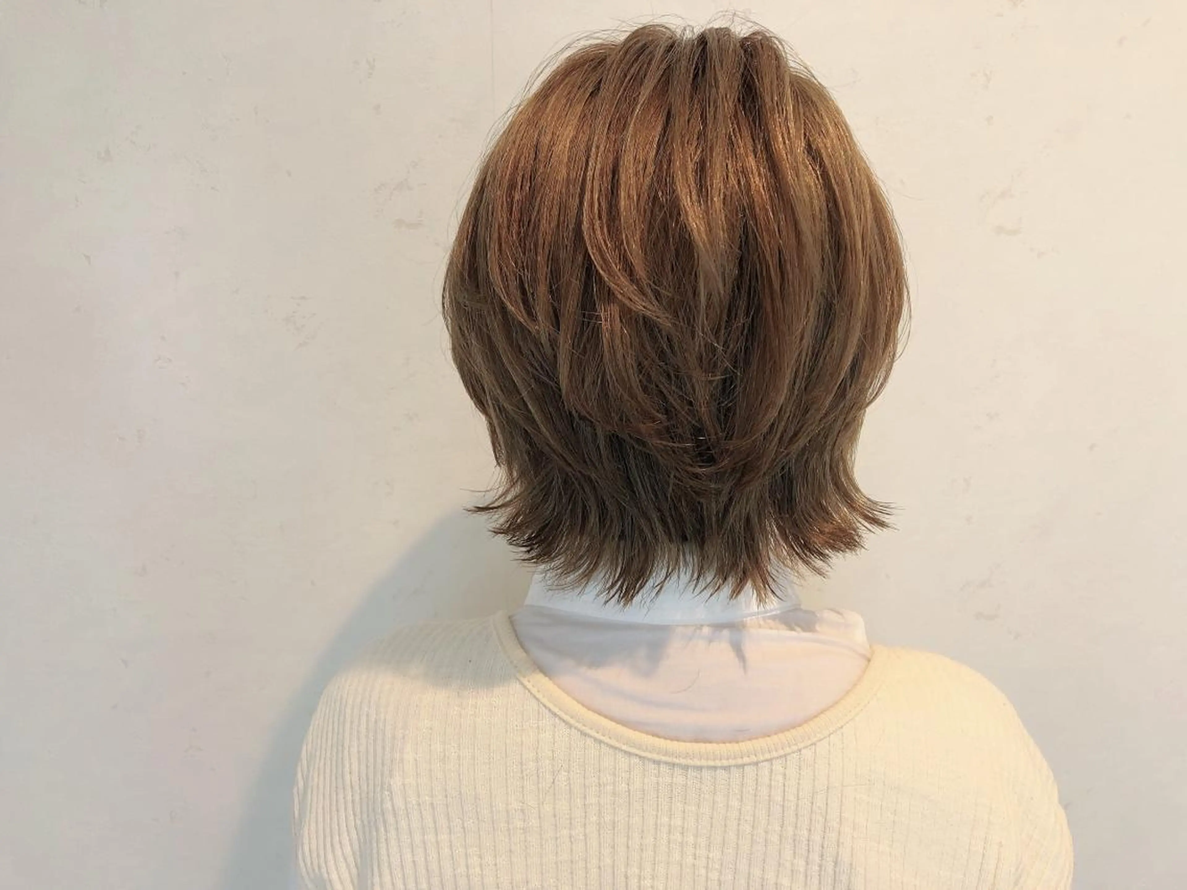 ショート カラー 伊藤 さやかのヘアスタイル