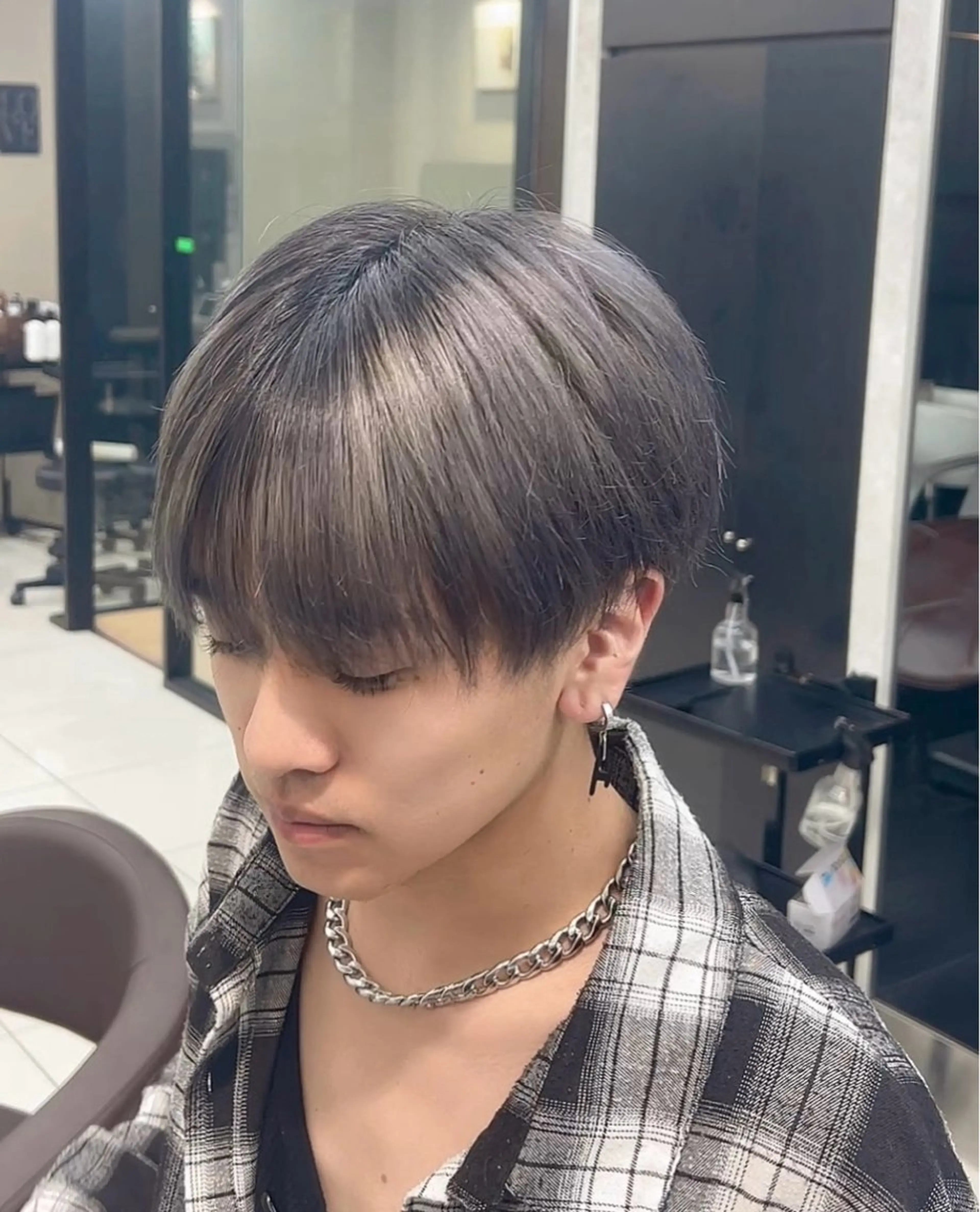 カラー メンズ メンズブリーチ ブリーチ Earth/A青江店 重本隆之介のヘアスタイル