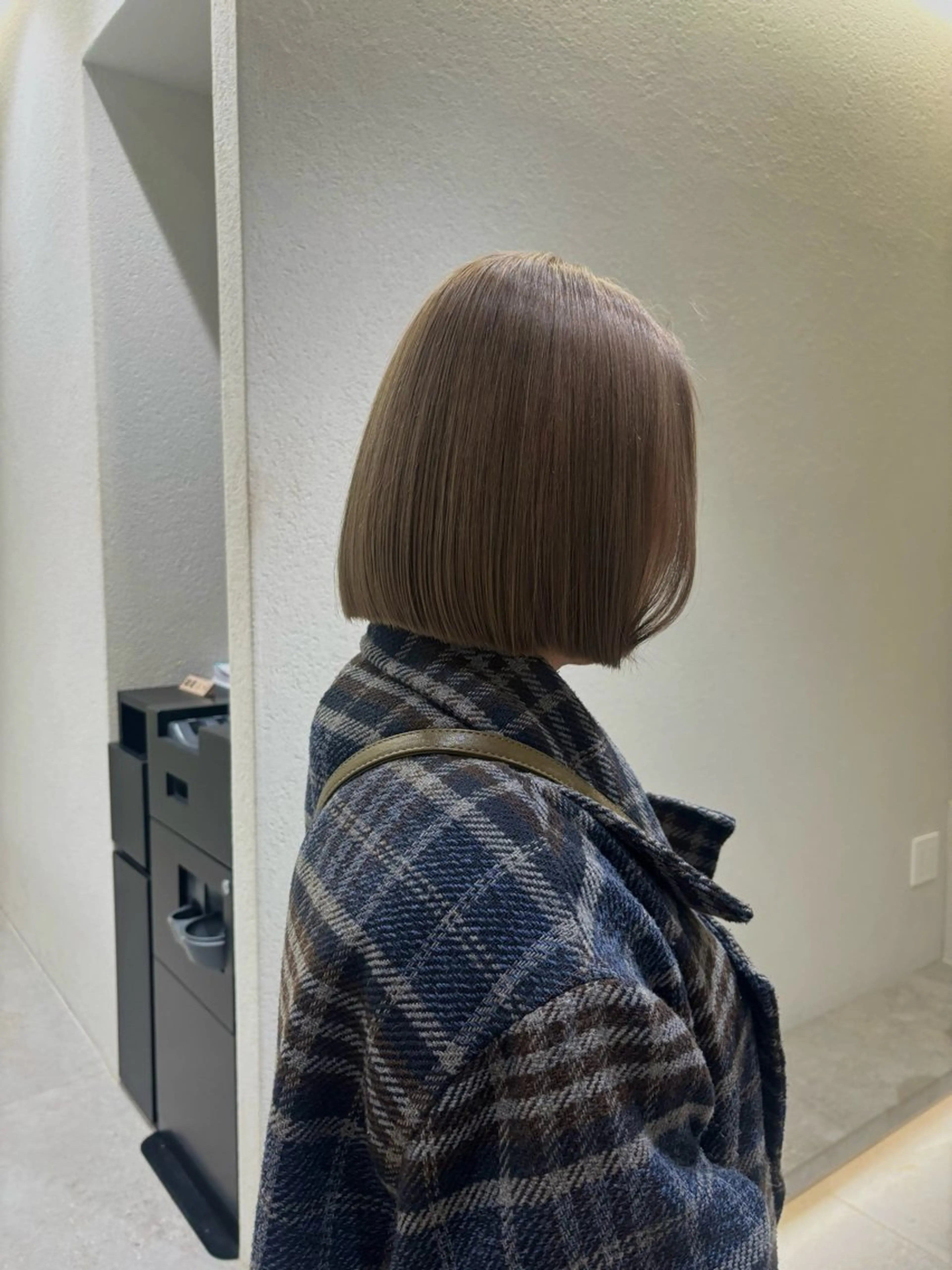 ショート ボブ ネヅ カオルのヘアスタイル