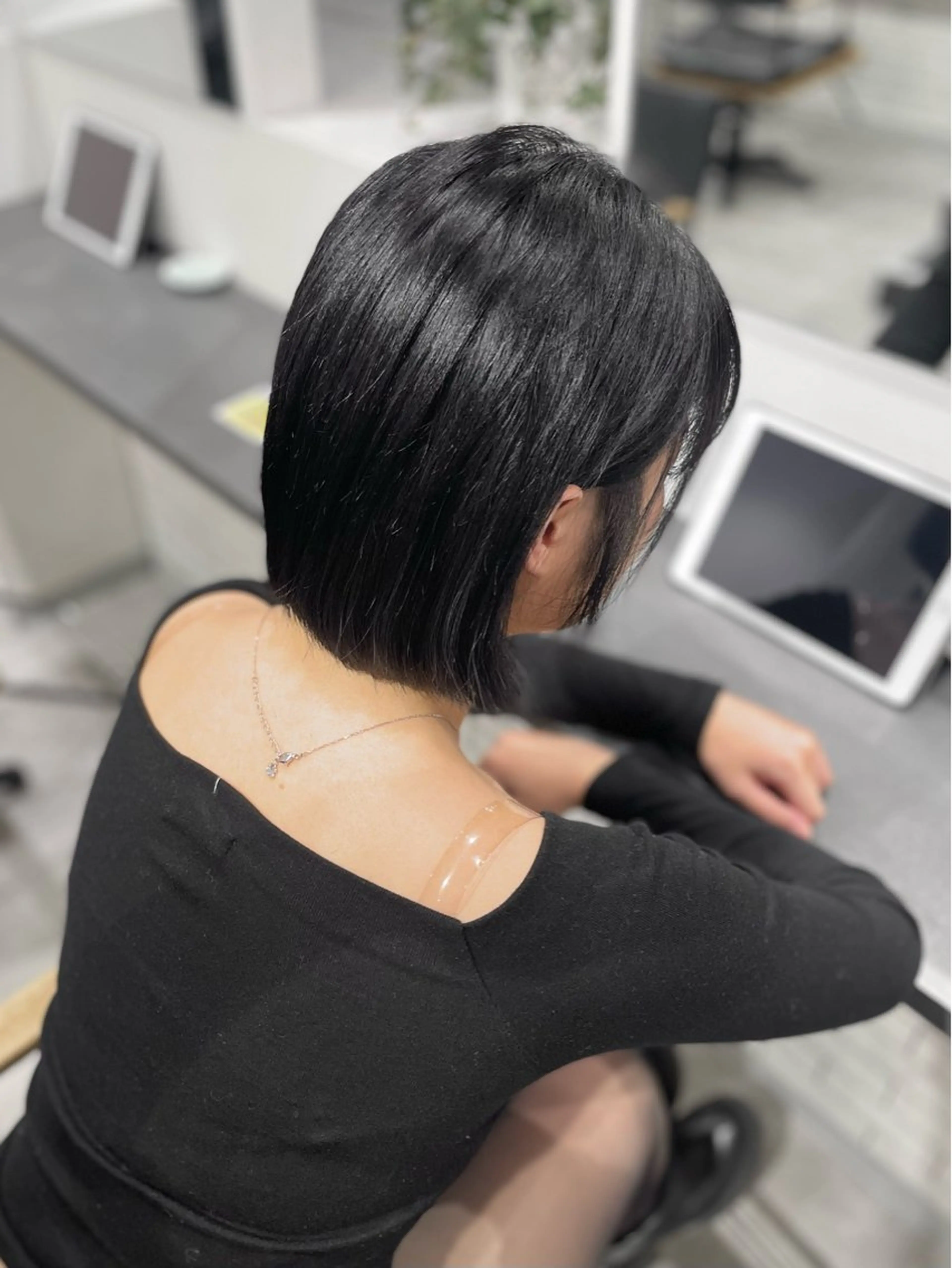 ショート カラー カット トリートメント GaKu/ハイトーン /ブリーチ/レイヤーのヘアスタイル