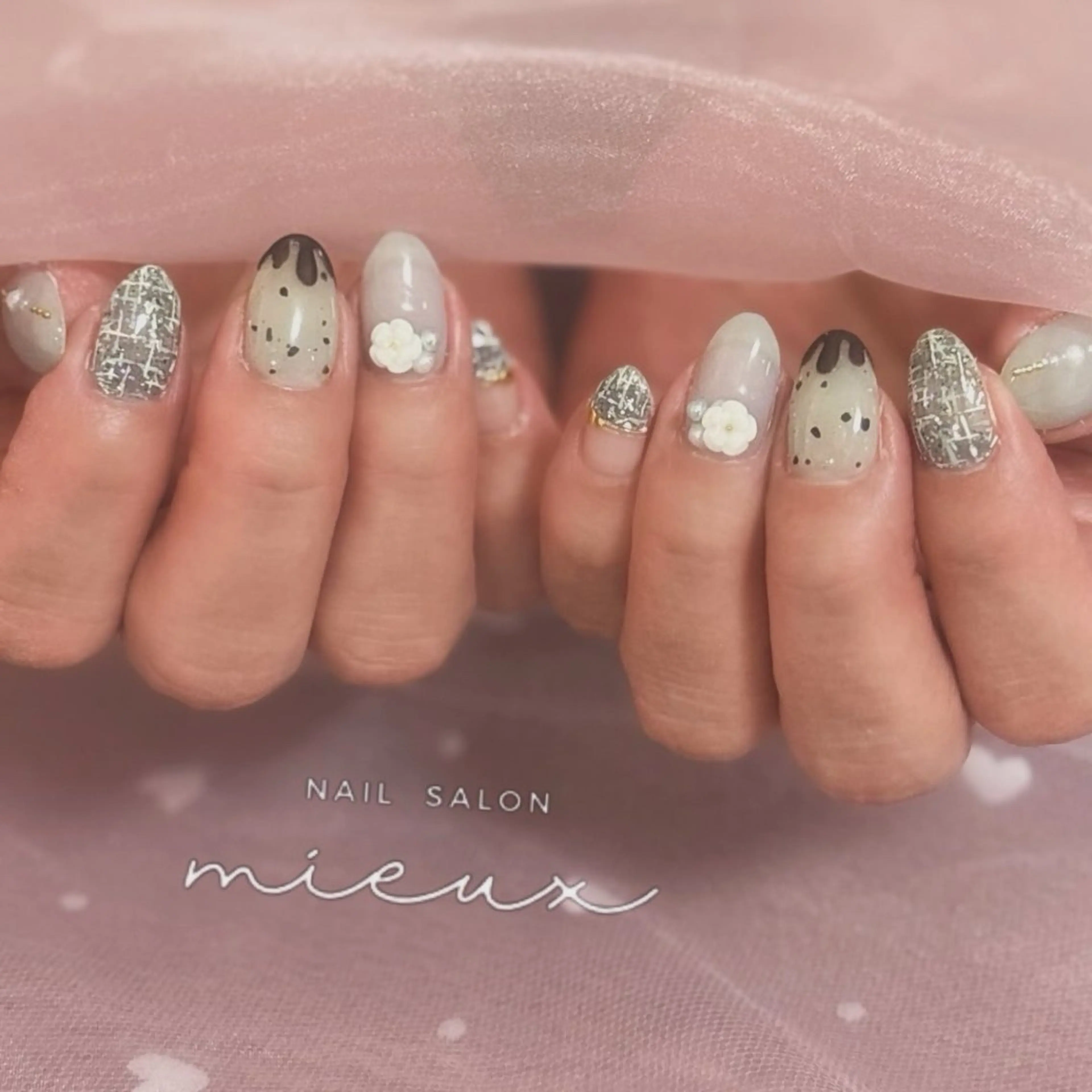 ネイル バレンタイン ハンドネイル nailsalon mieuxのネイルデザイン