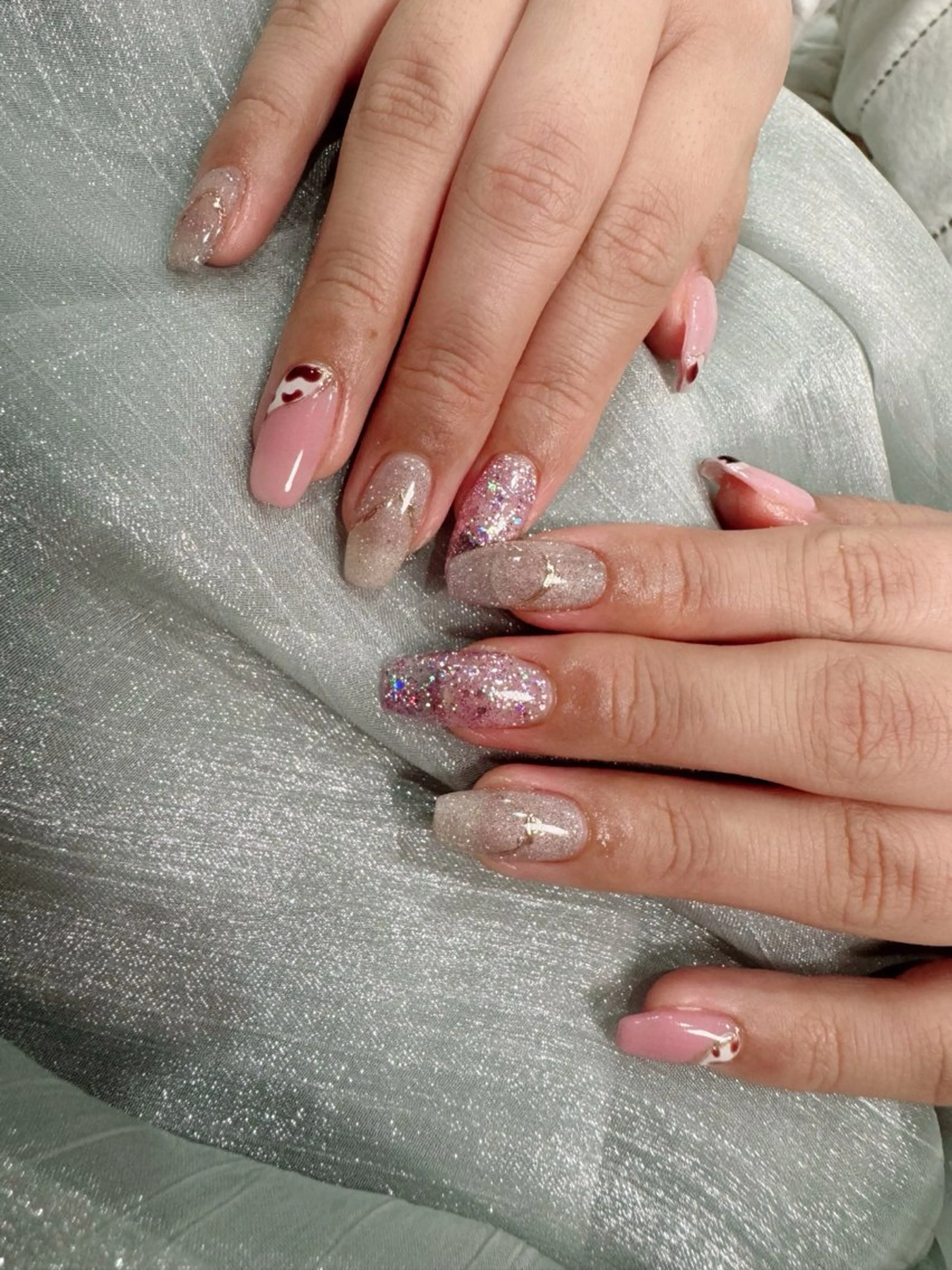 ネイル ハンドネイル LeaLea Amiのネイルデザイン