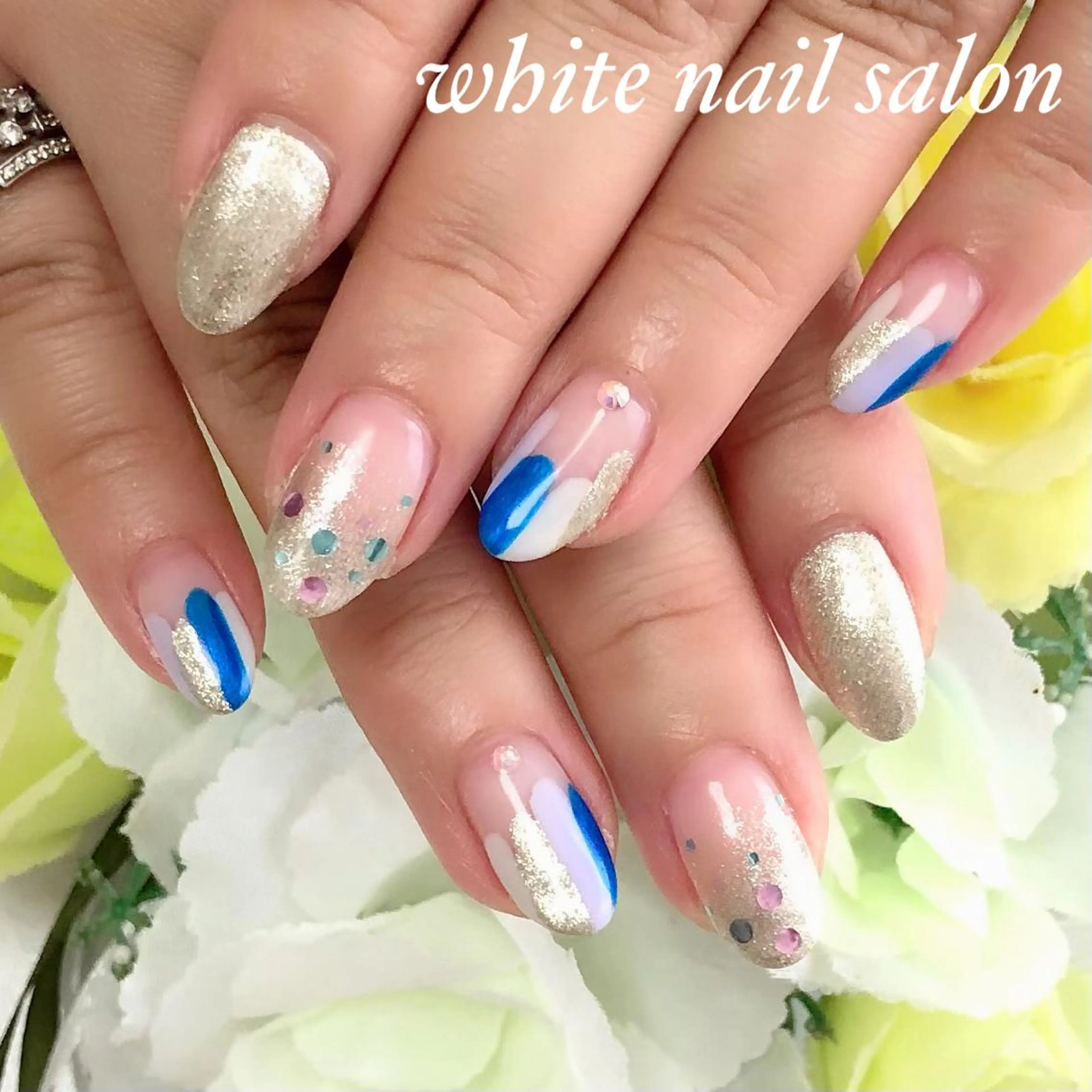 ネイル アートネイル フレンチネイル ジェルネイル ハードジェル 持ち込み ハンドネイル white nail salonのネイルデザイン