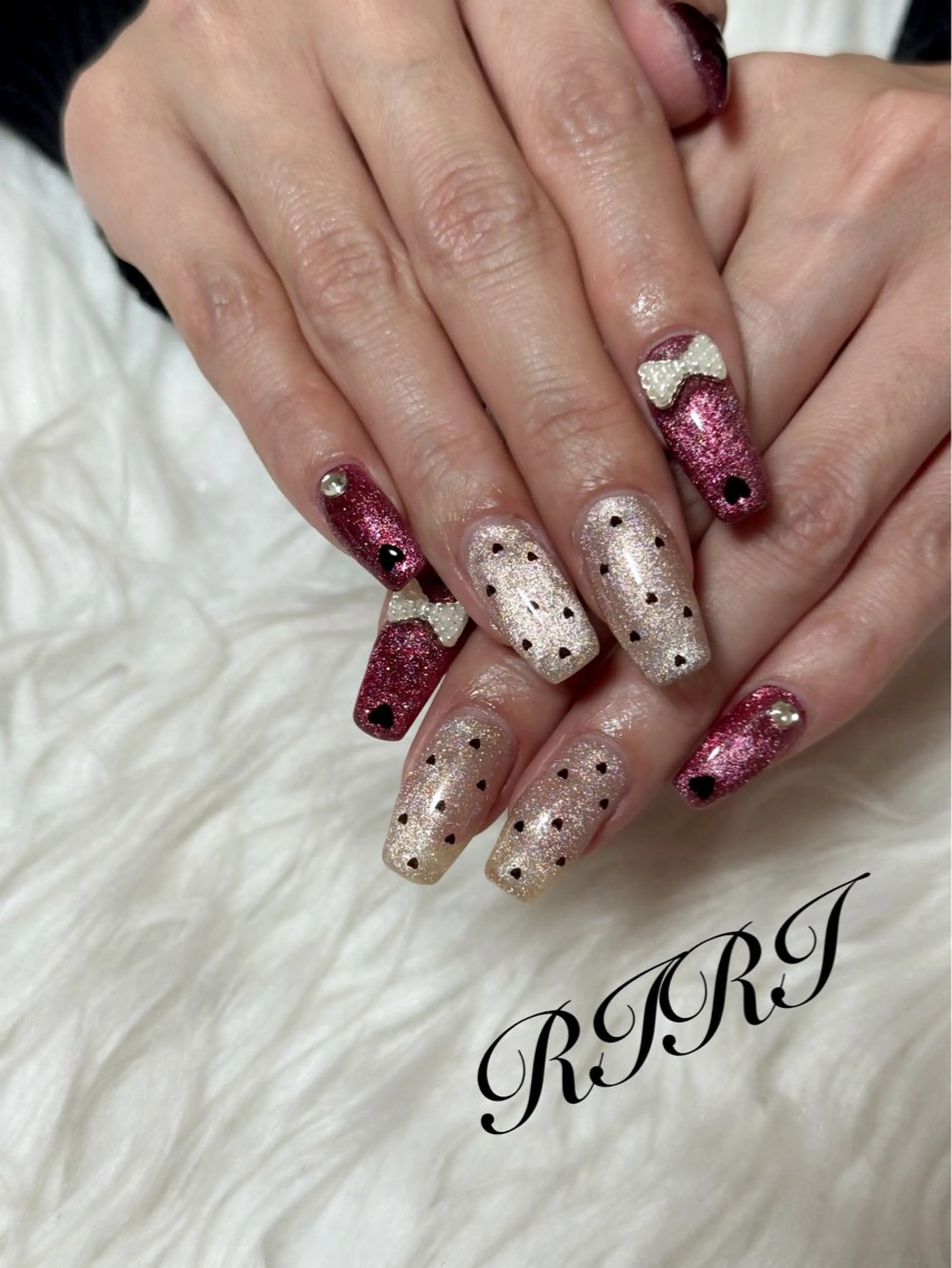 ネイル ジェルネイル ハート キラキラネイル マグネットネイル ショートネイル ハンドネイル riri オーナーのネイルデザイン