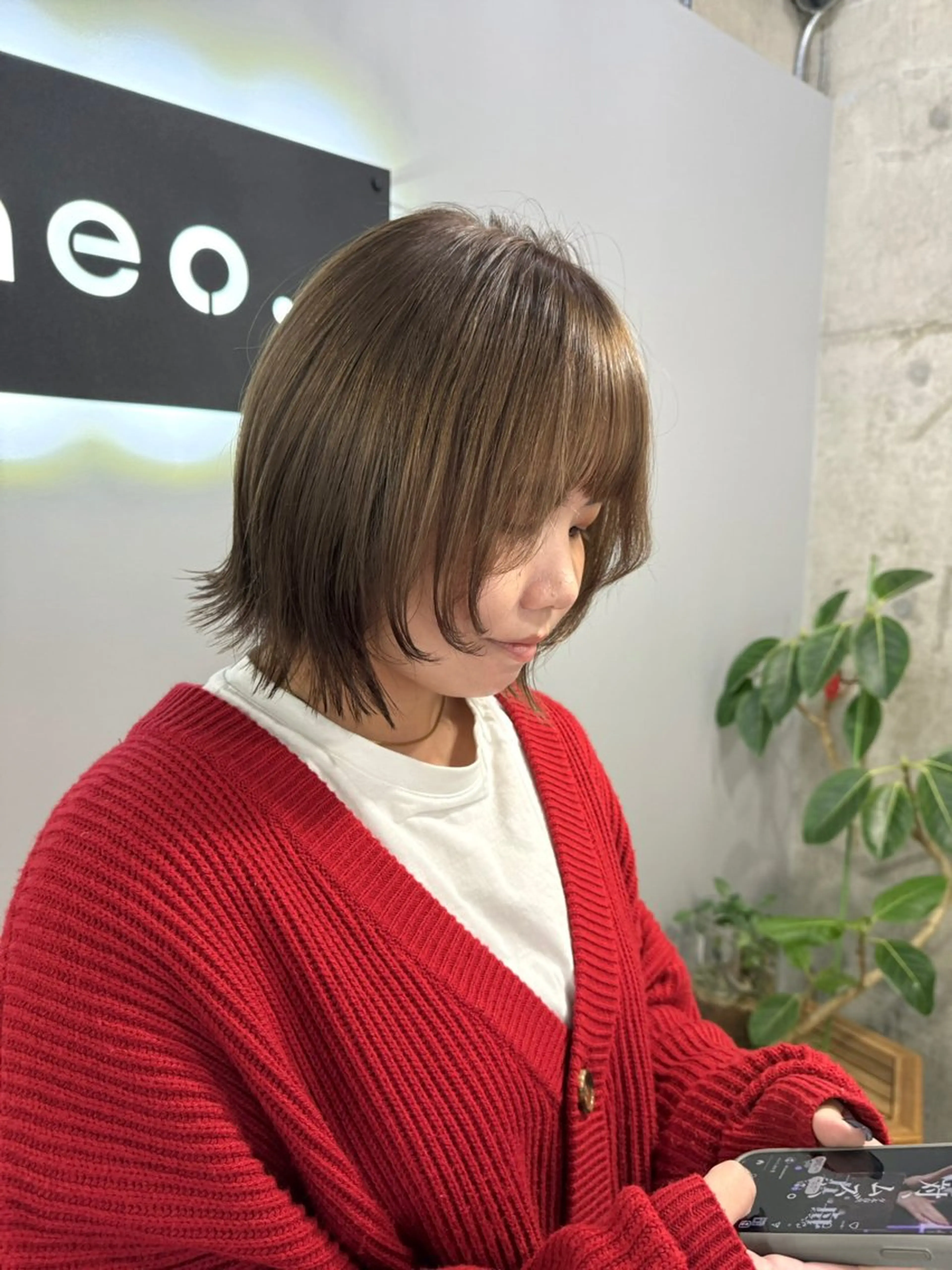 ミディアム カラー カット ヘアカラー トリートメント 【neo.】 Mahoのヘアスタイル