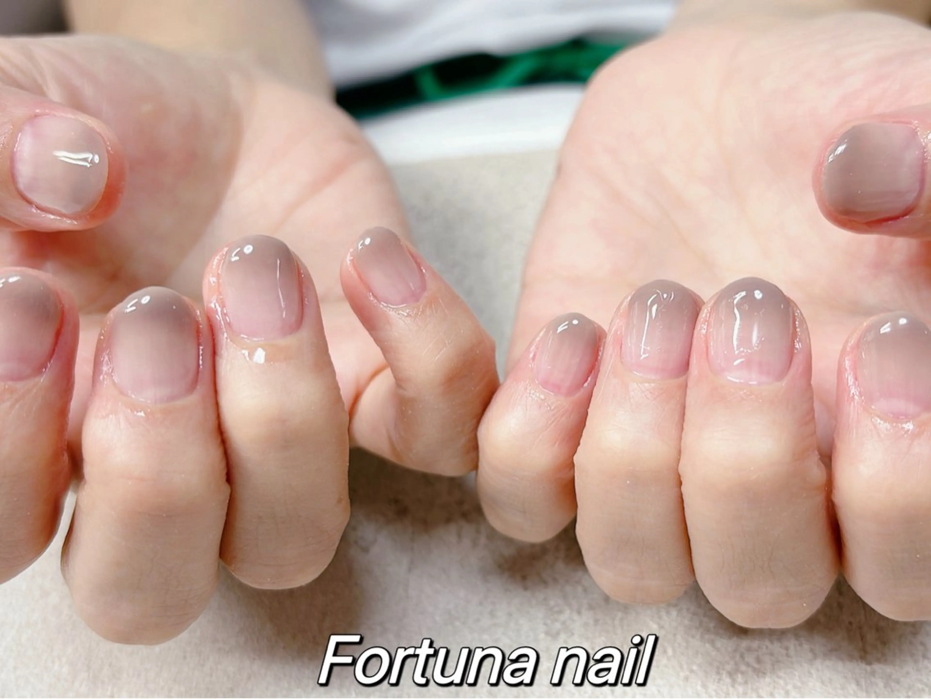 ネイル ハンドネイル Nail •Head スパFortunaのネイルデザイン