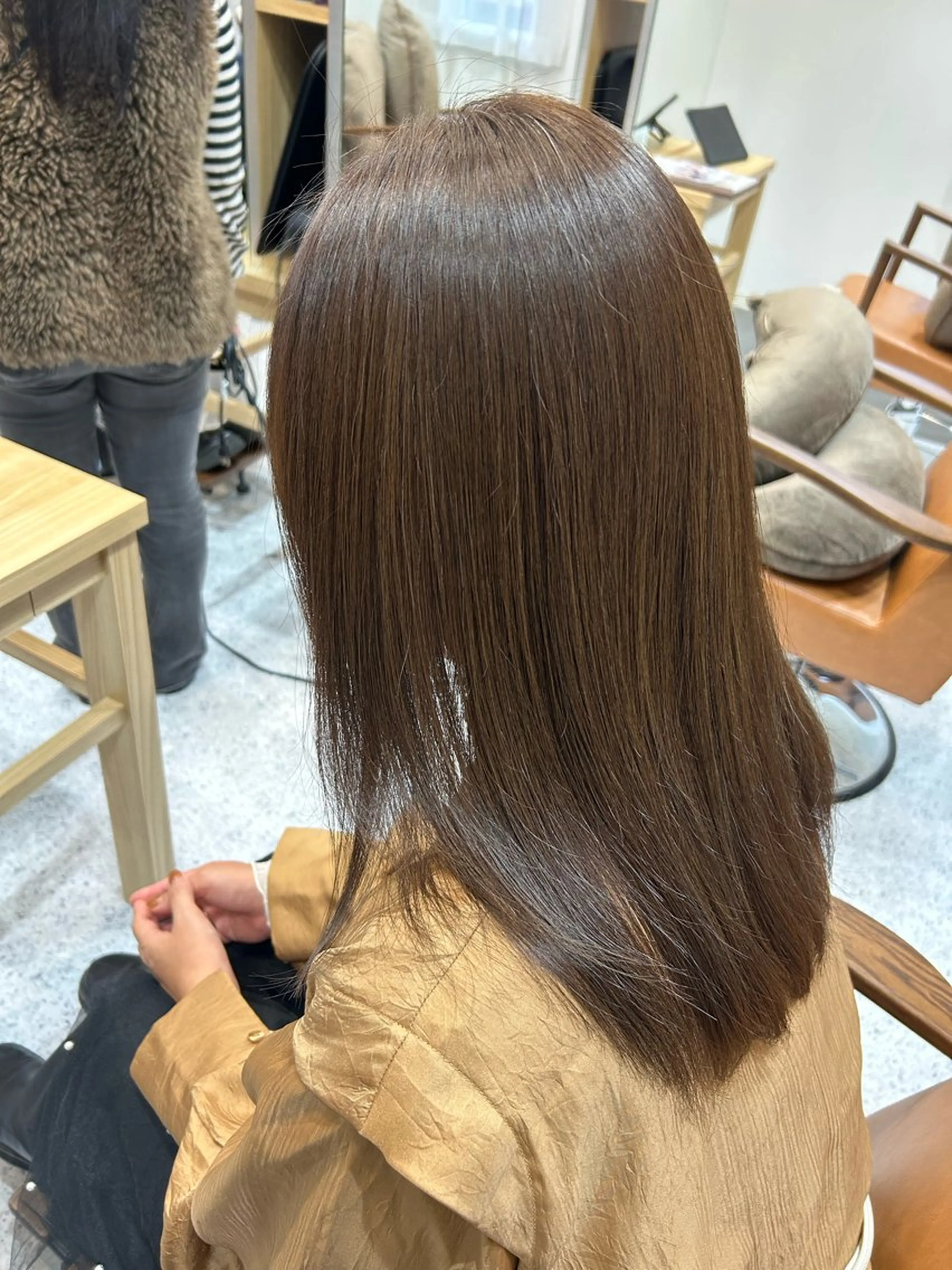 セミロング AFLOAT satomiのヘアスタイル