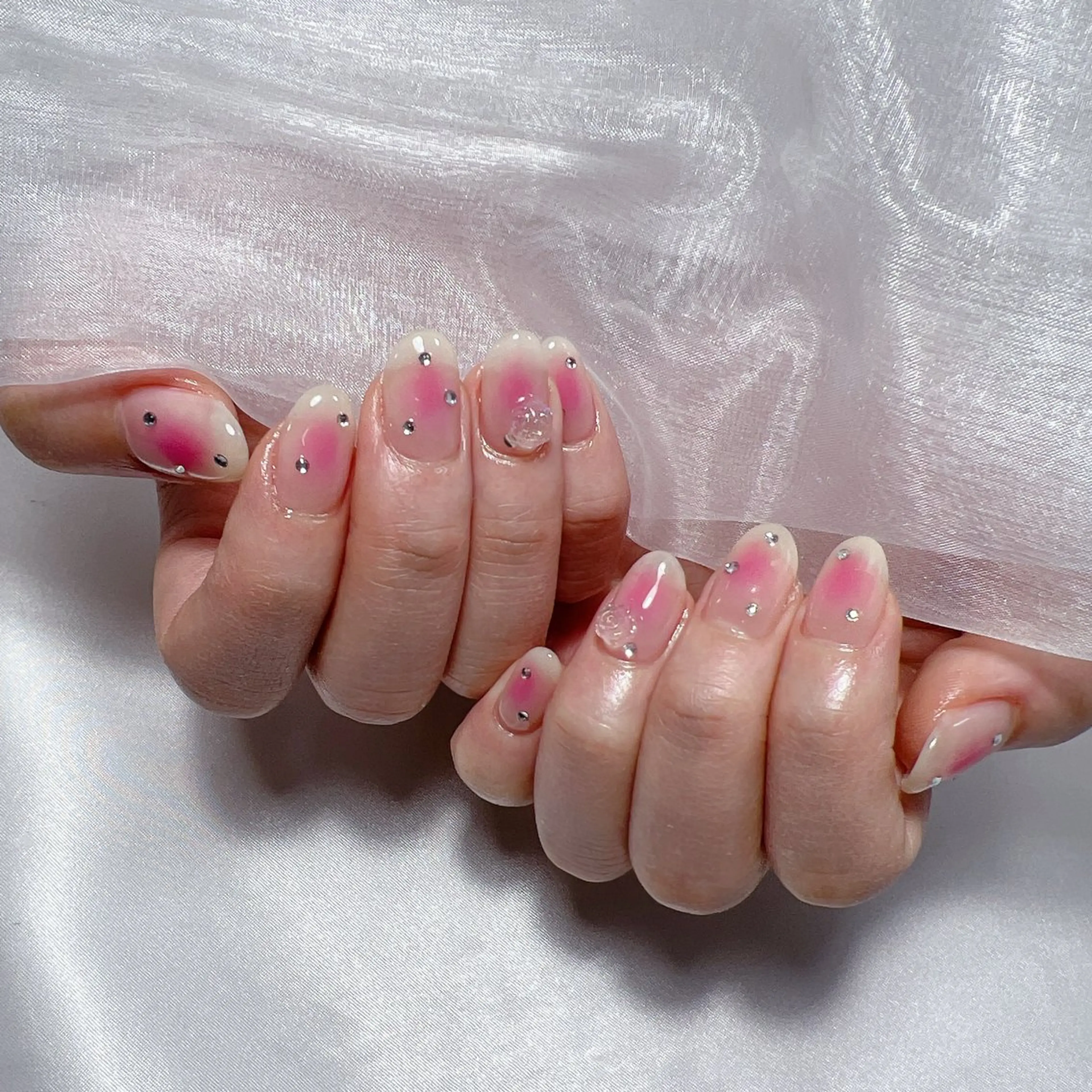 ネイル チークネイル ジェルネイル 韓国ネイル ラメ(グリッター) マグネットネイル ハンドネイル nail salon Rewardのネイルデザイン