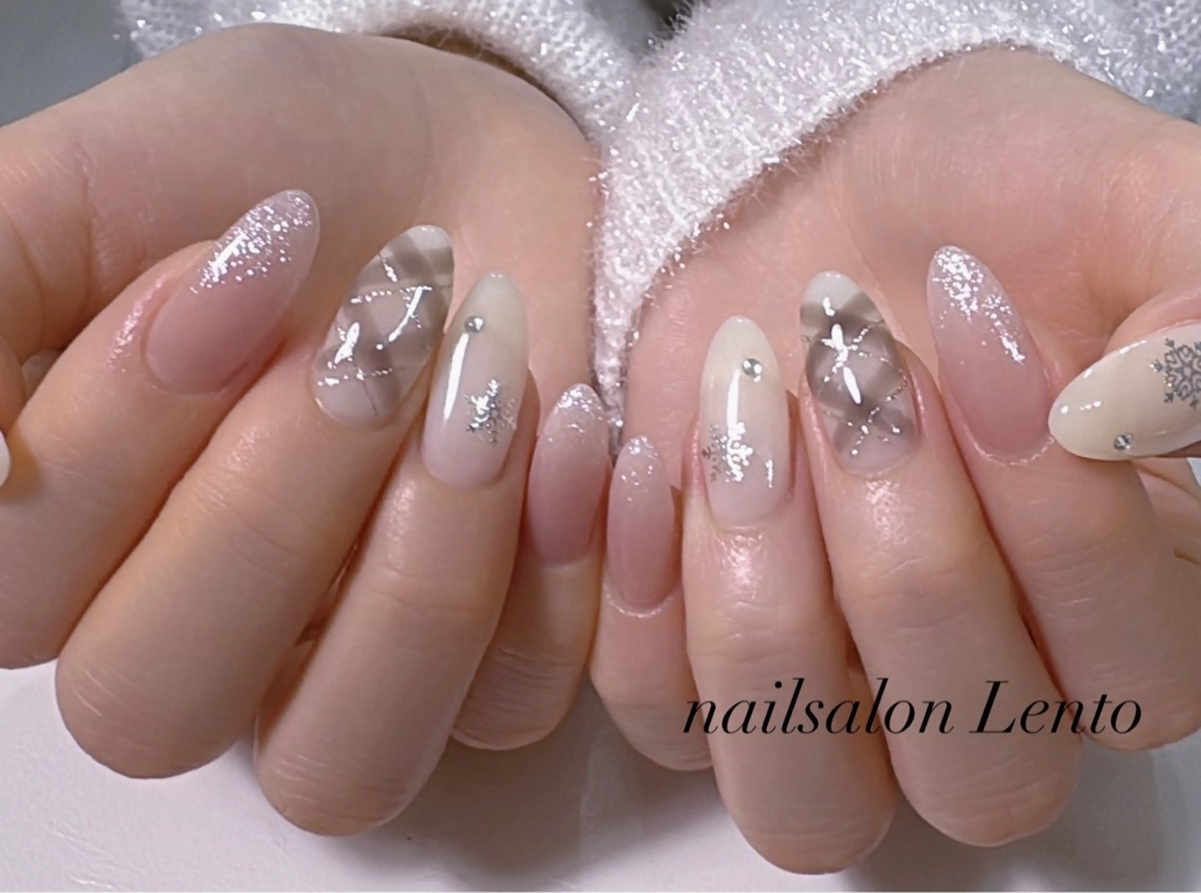 ネイル ハンドネイル ネイルサロン Lentoのネイルデザイン