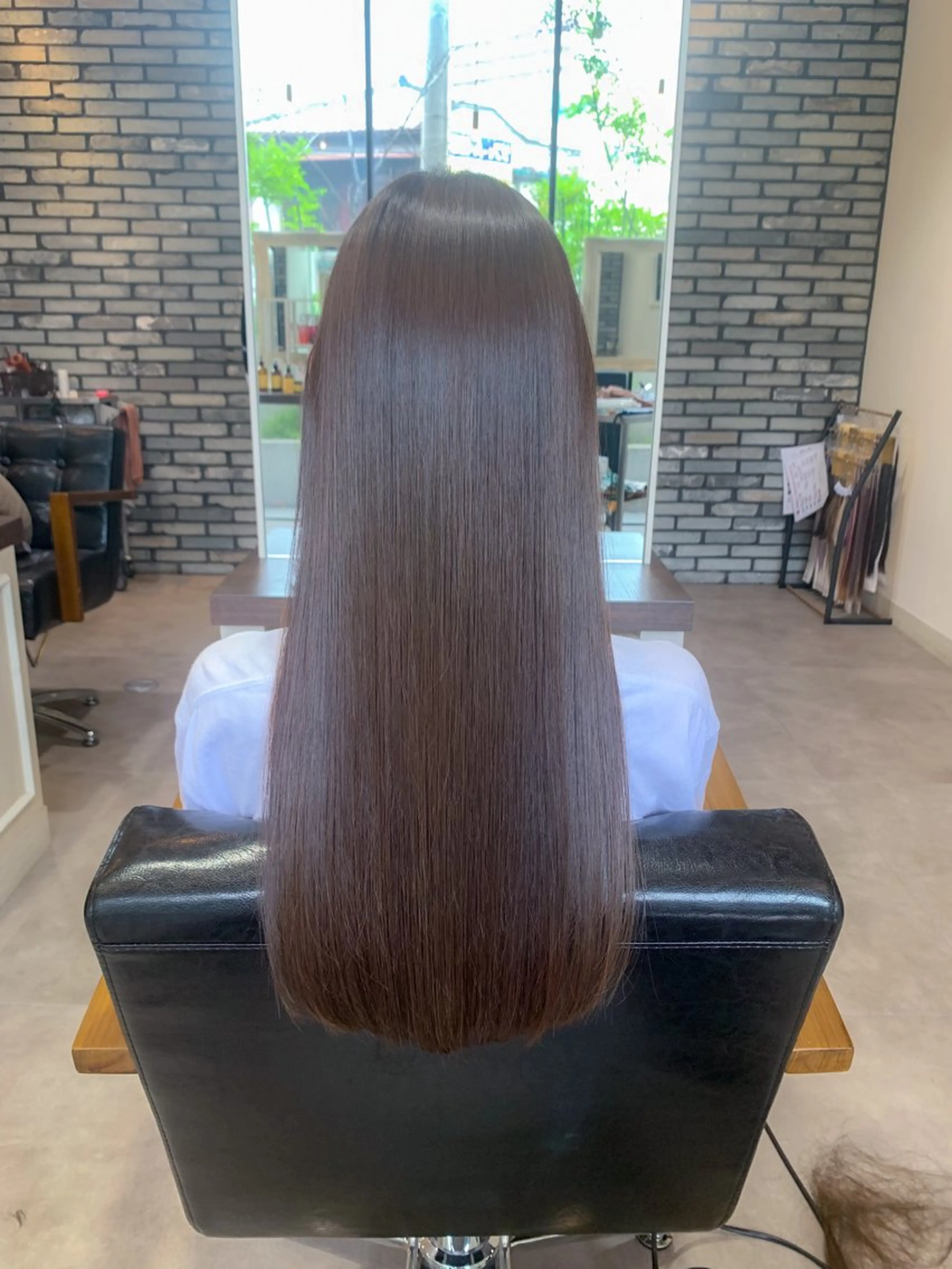 ロング カット 縮毛矯正 トリートメント 地毛風ストレート/ 髪質改善/榎本流行のヘアスタイル