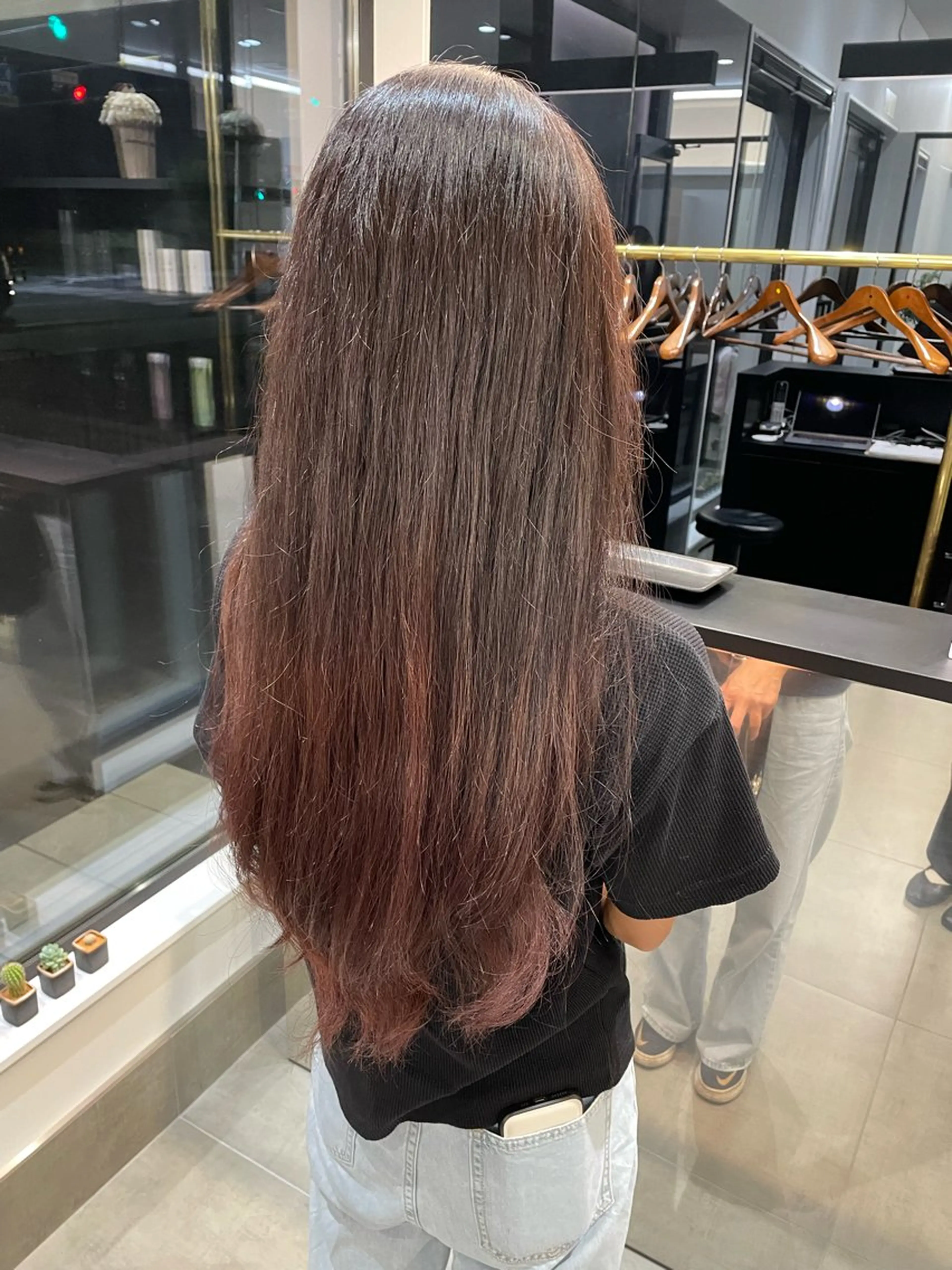 ロング カラー グラデーションカラー ピンクカラー 山本 美羽のヘアスタイル