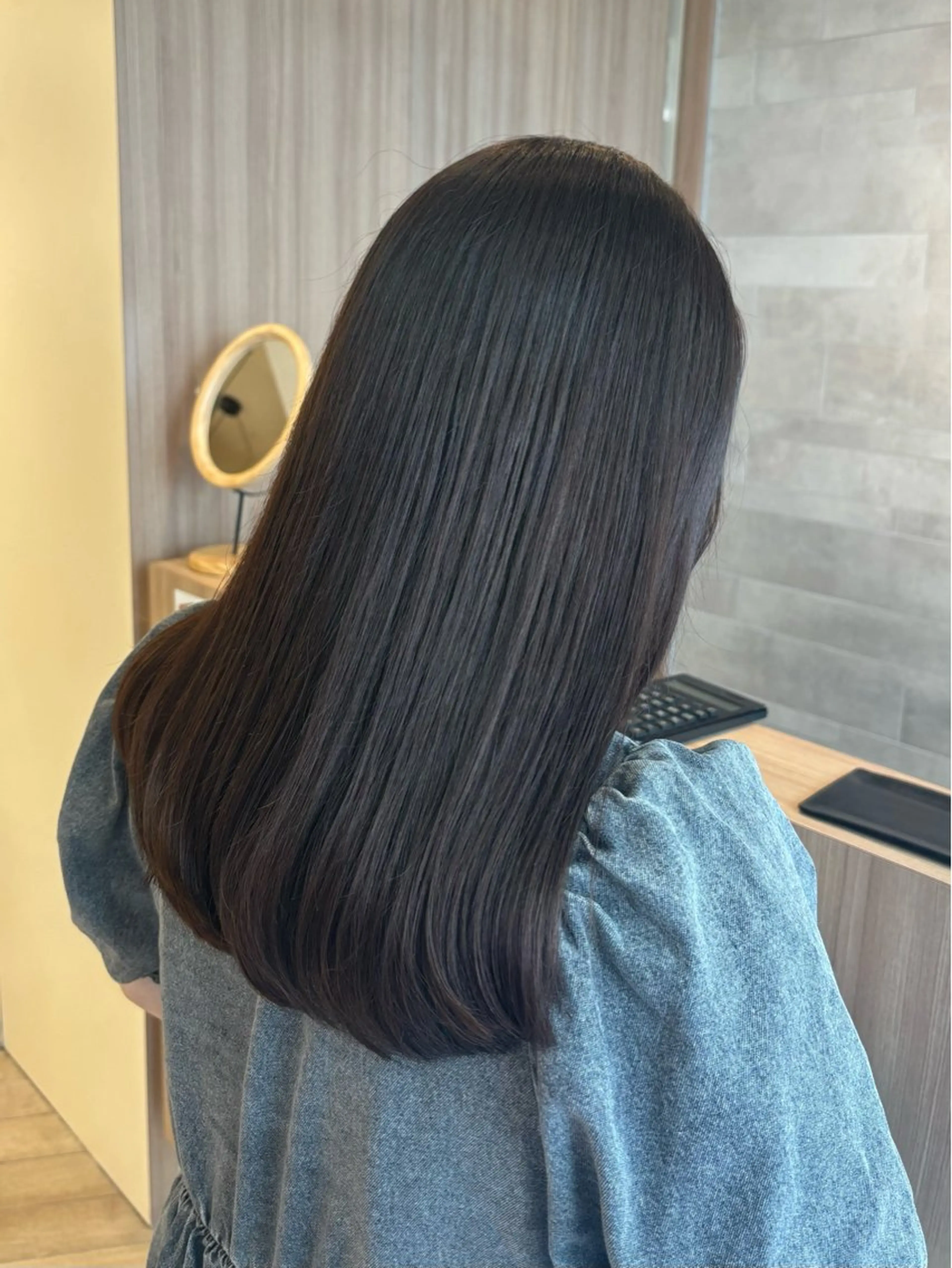 セミロング カラー グレージュ オリーブグレージュ オリーブグレー カット ヘアカラー トリートメント 暖色/艶カラー🍑☆ /杉村夏希のヘアスタイル