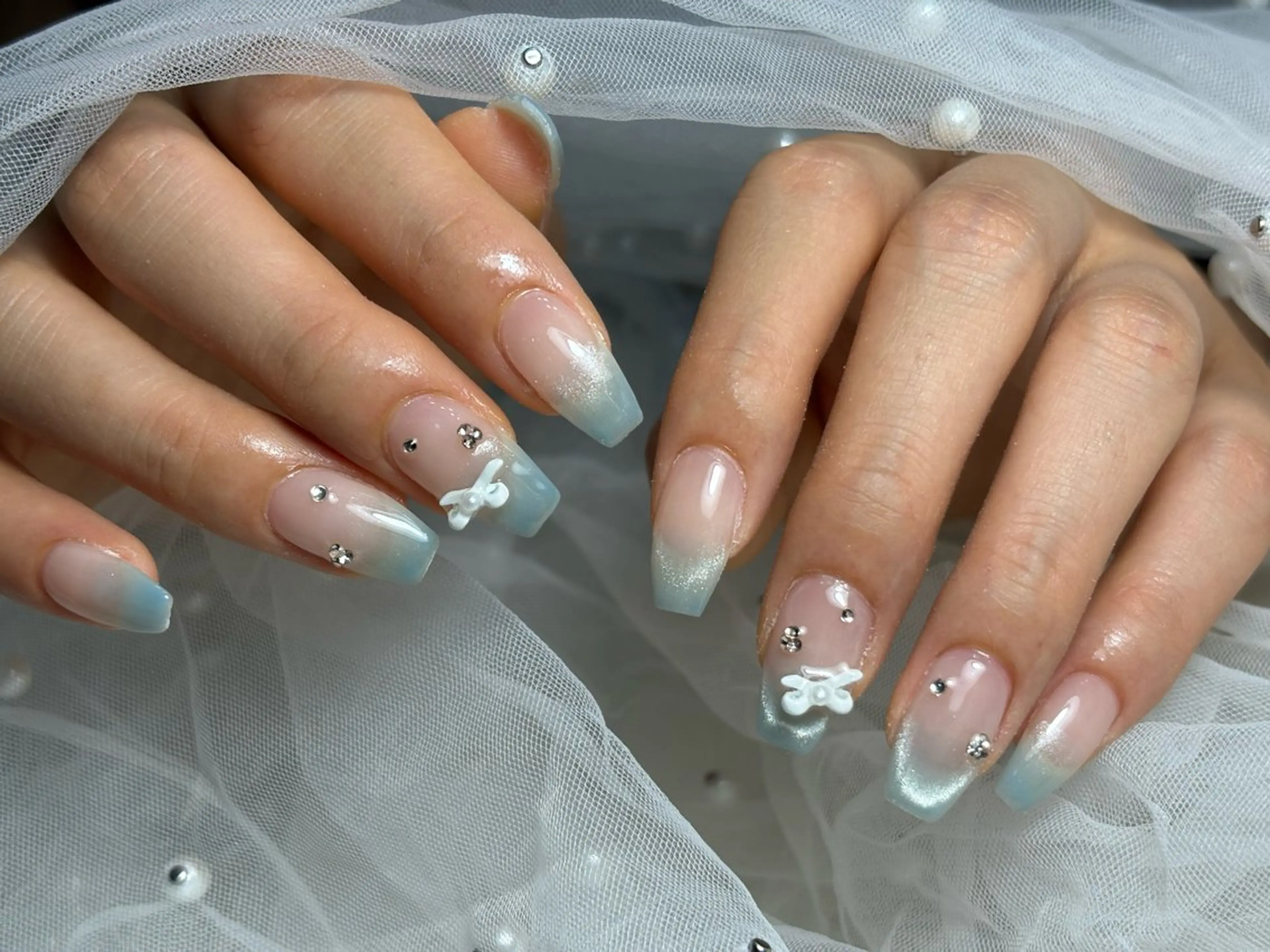 ネイル ハンドネイル フットネイル ✴︎ Delightのネイルデザイン