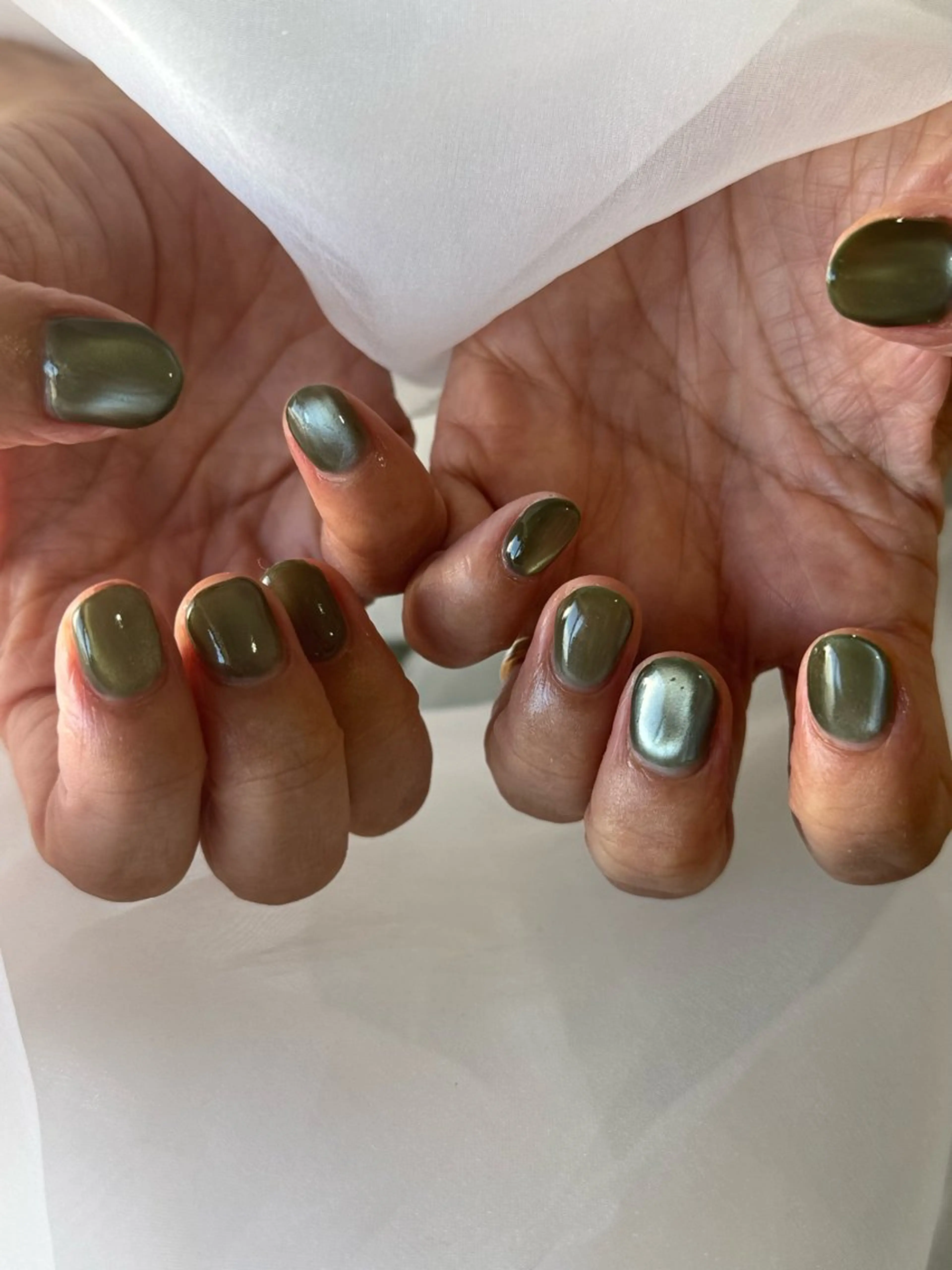 ネイル nail salon　neige所属・向井 唯紀世のネイルデザイン