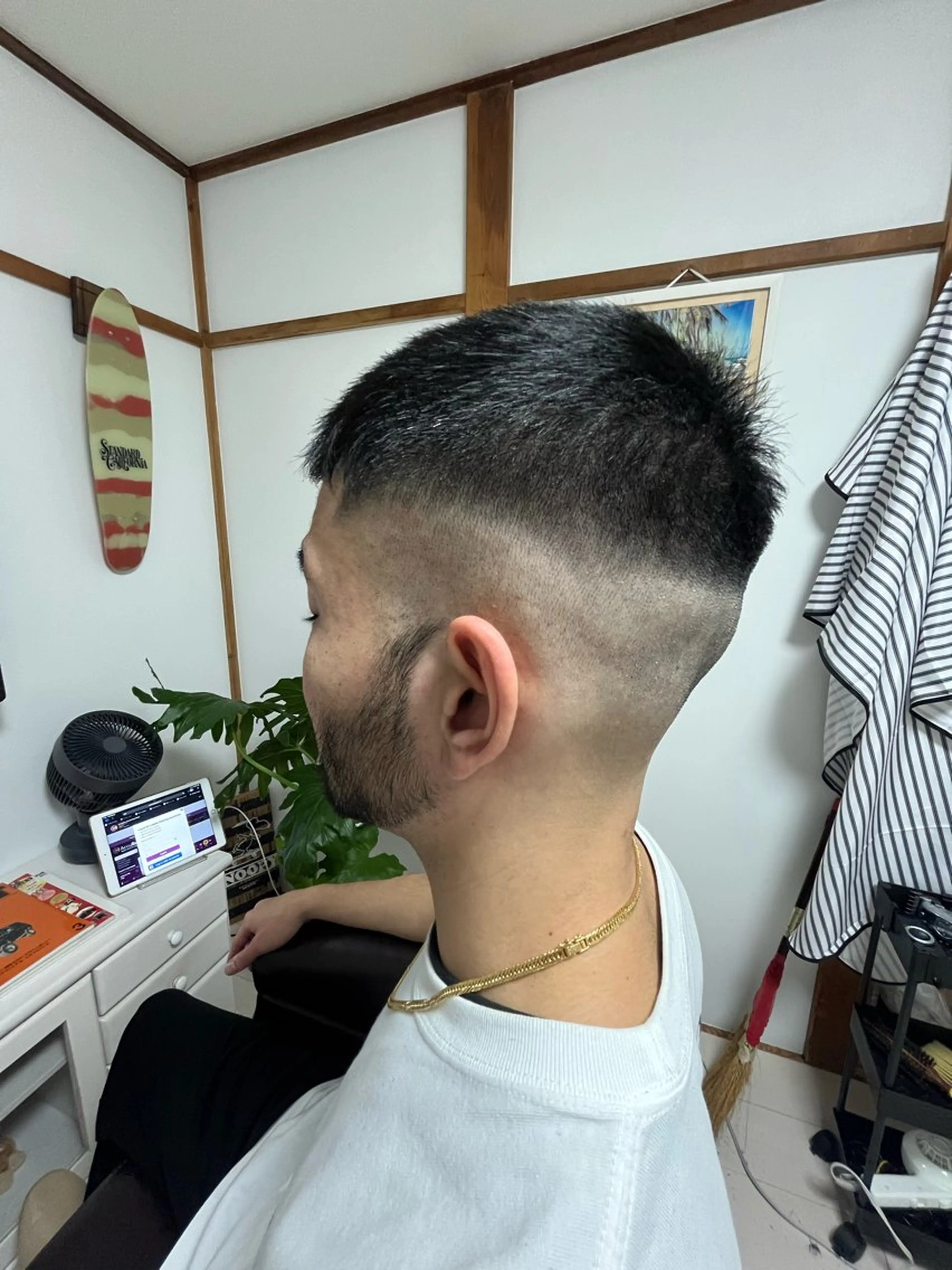ショート カット 萩森 龍也のヘアスタイル