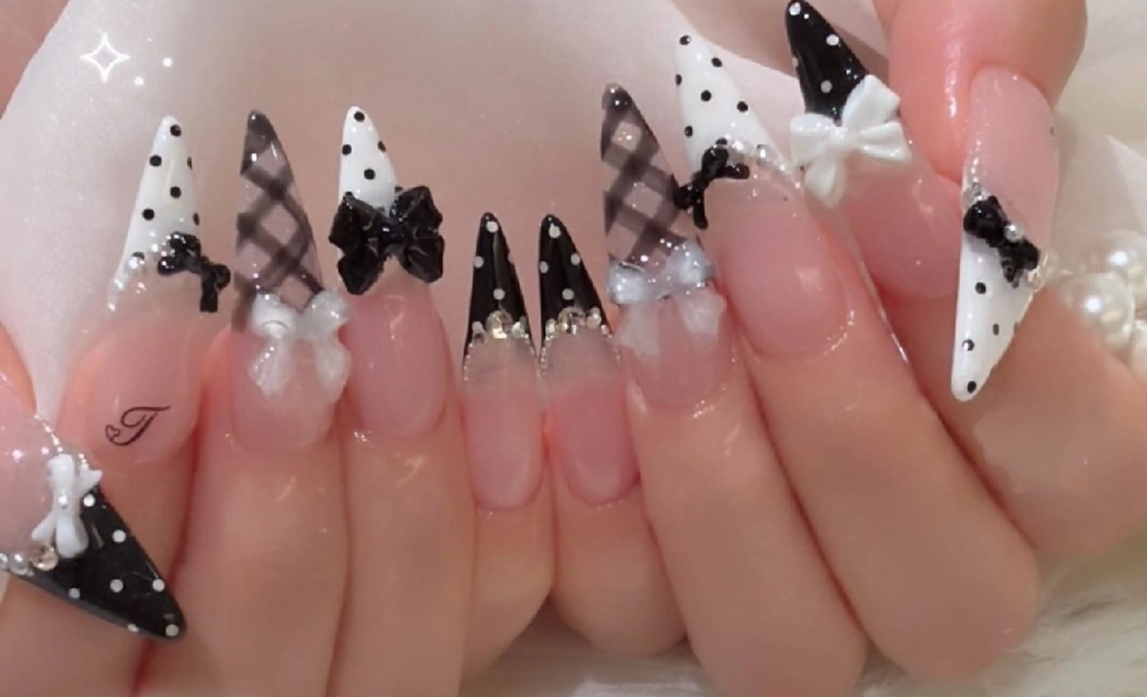 ネイル ハンドネイル スカルプ専門店 Ｄ-Beautyのネイルデザイン