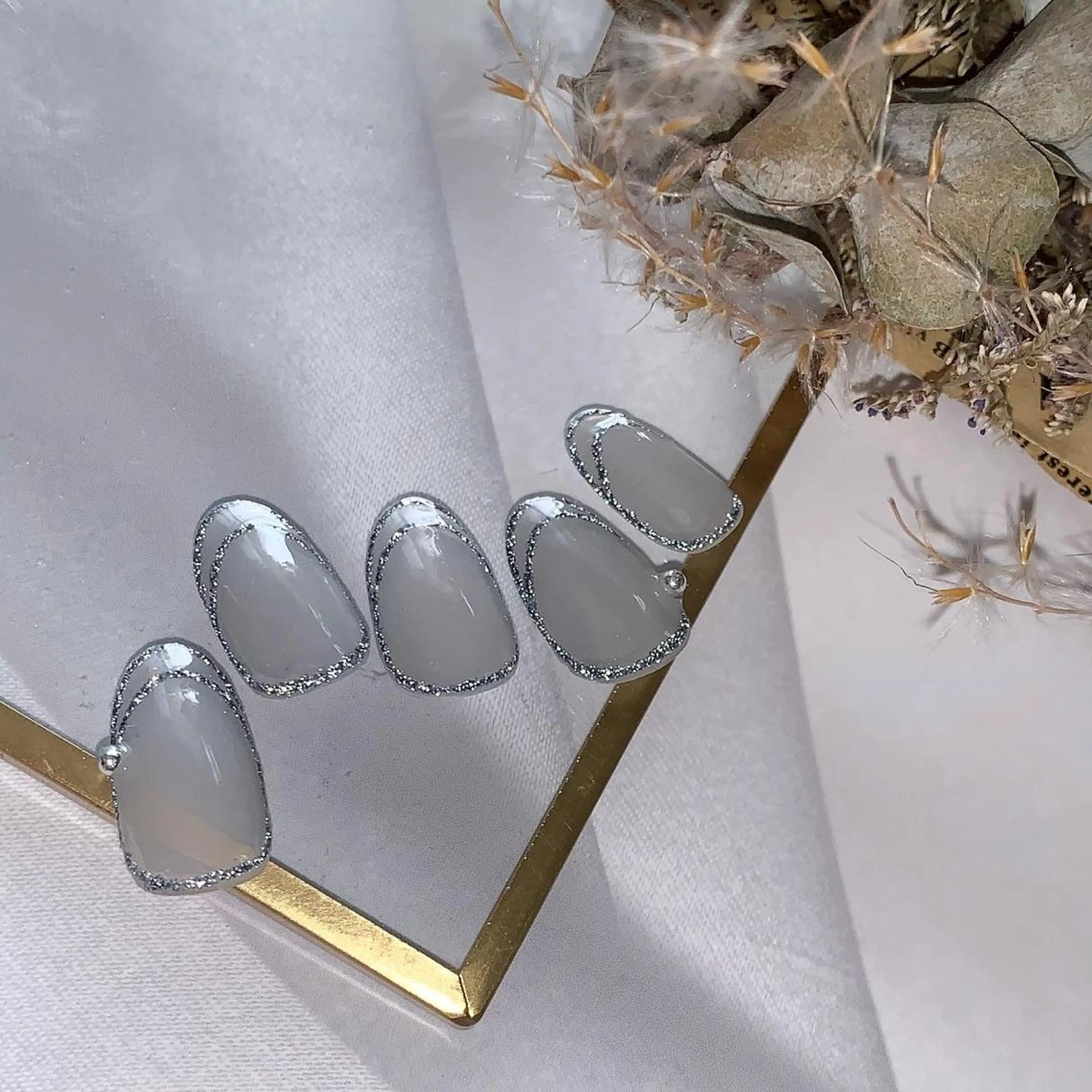 ネイル フラッシュネイル 𝑡𝑖𝑎𝑚𓂃 きむらゆきののネイルデザイン