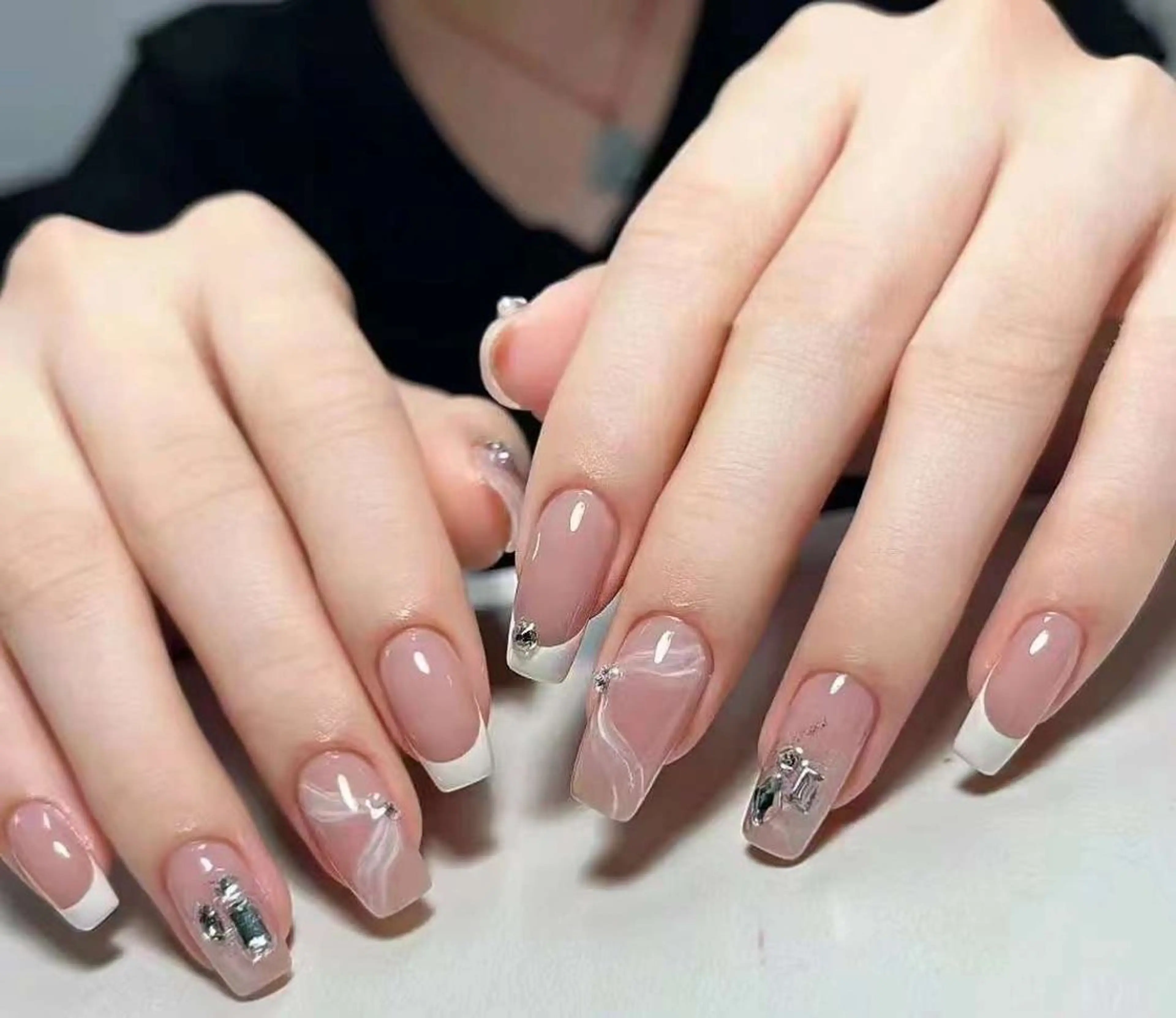 ネイル NiNa ビューティーサロン所属・Ni Naのネイルデザイン