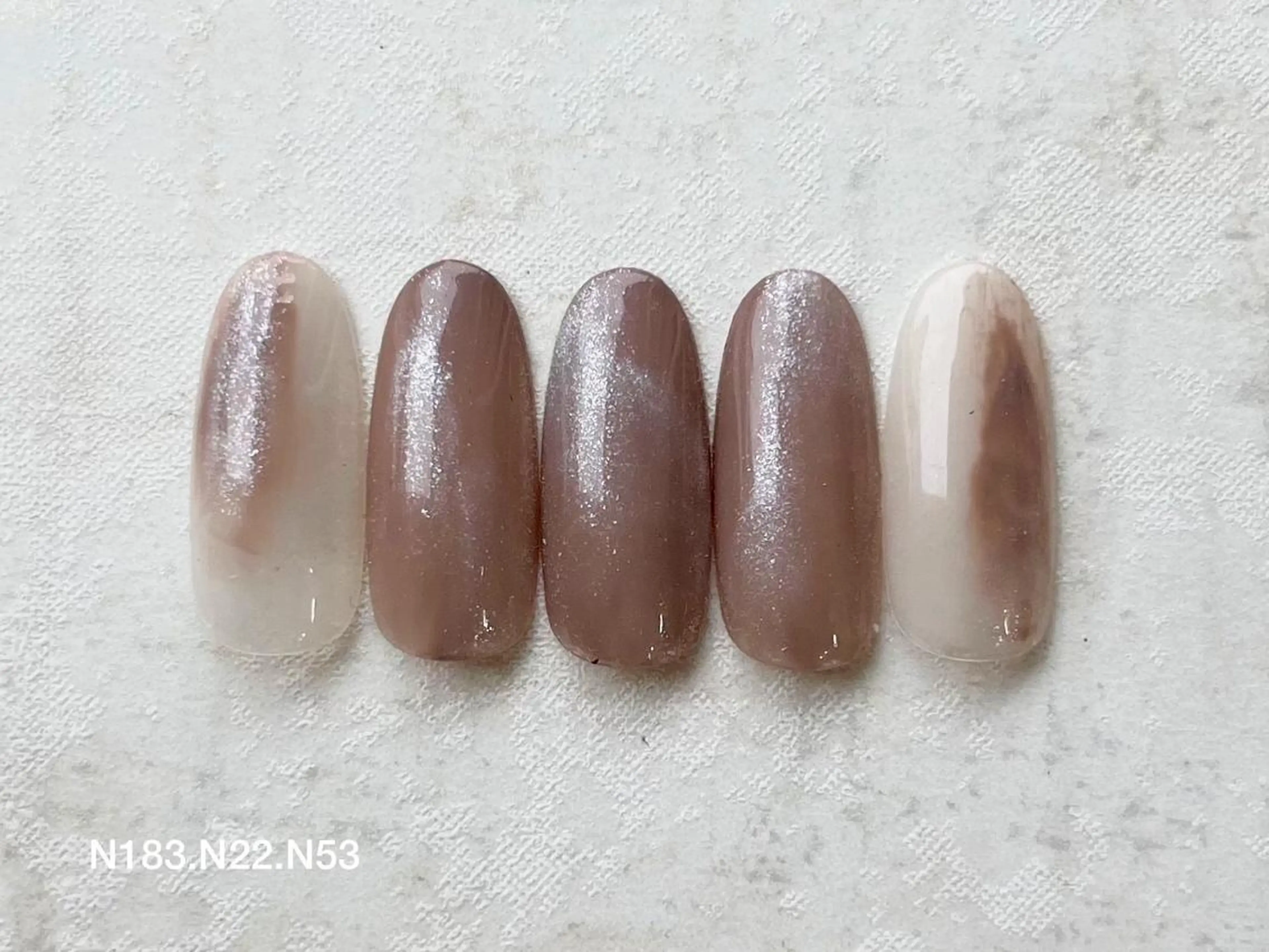 ネイル ジョアアンジェ京橋店 園田 美碧のネイルデザイン