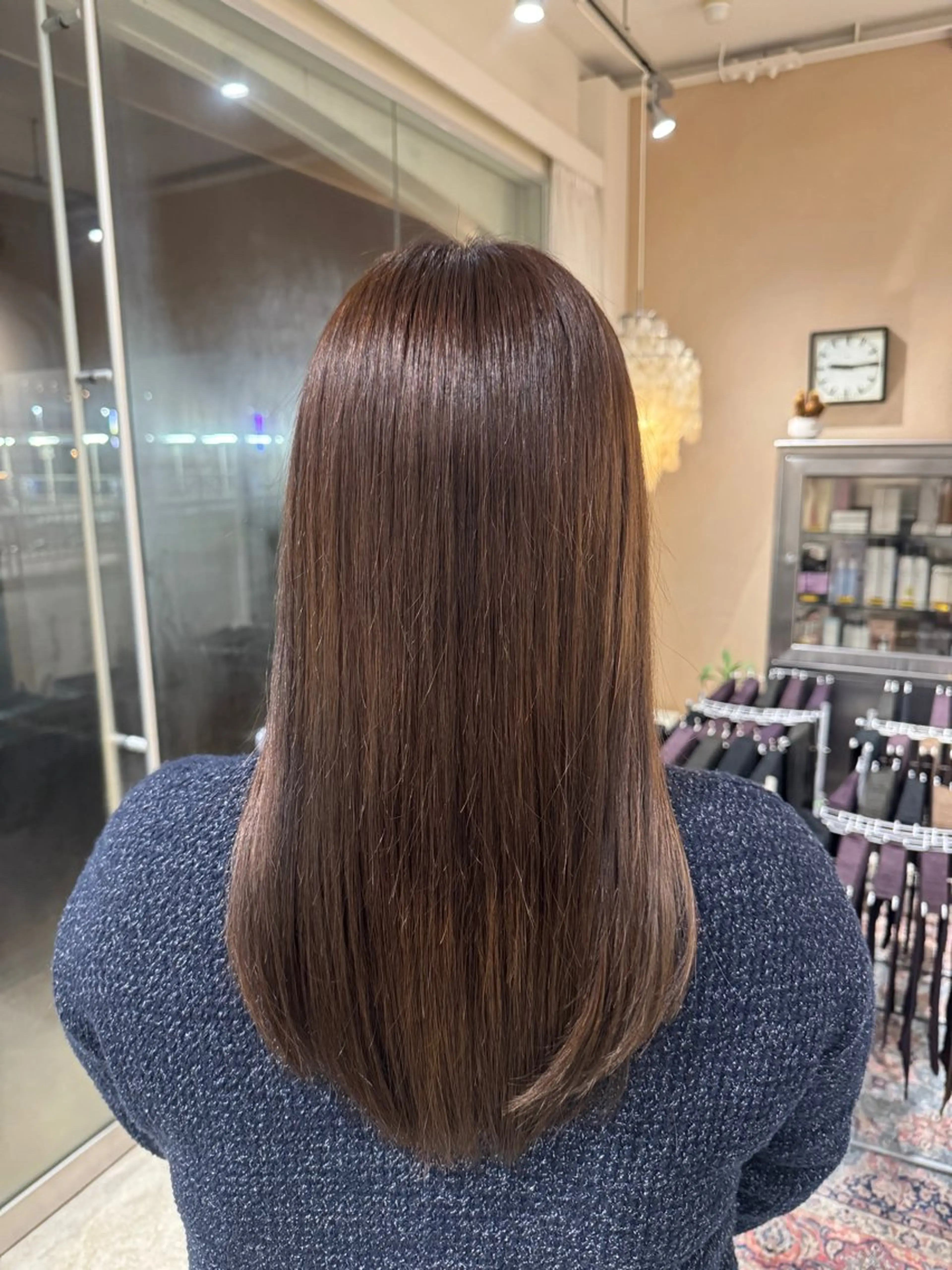 ロング カラー ヘアカラー 新開 美咲のヘアスタイル