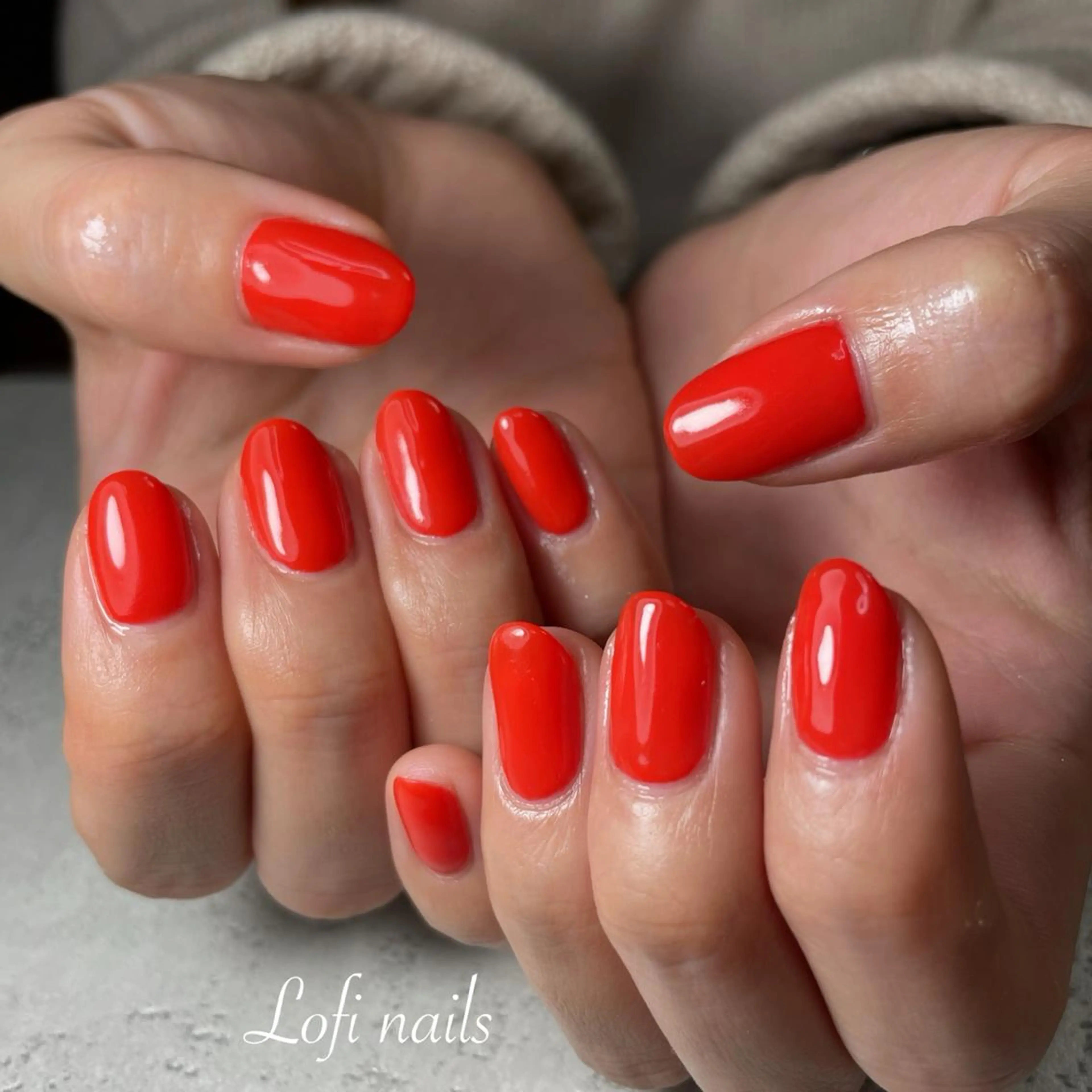 ミディアム カラー ネイル マツエク・マツパ アイブロウ ハンドネイル Lofinails ちひろのネイルデザイン