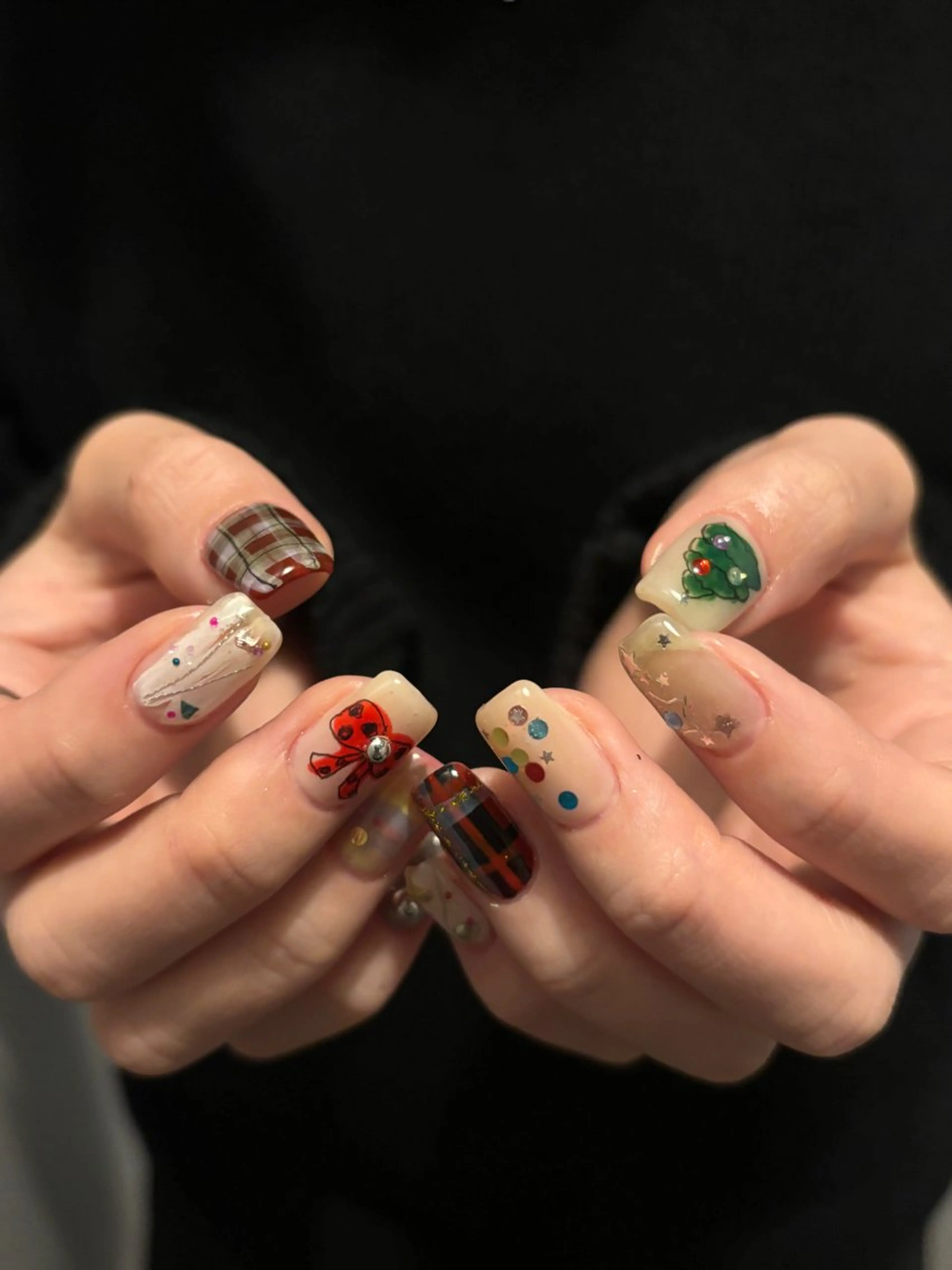 ネイル ハンドネイル sister  mohawk所属・chika ／ nailのネイルデザイン