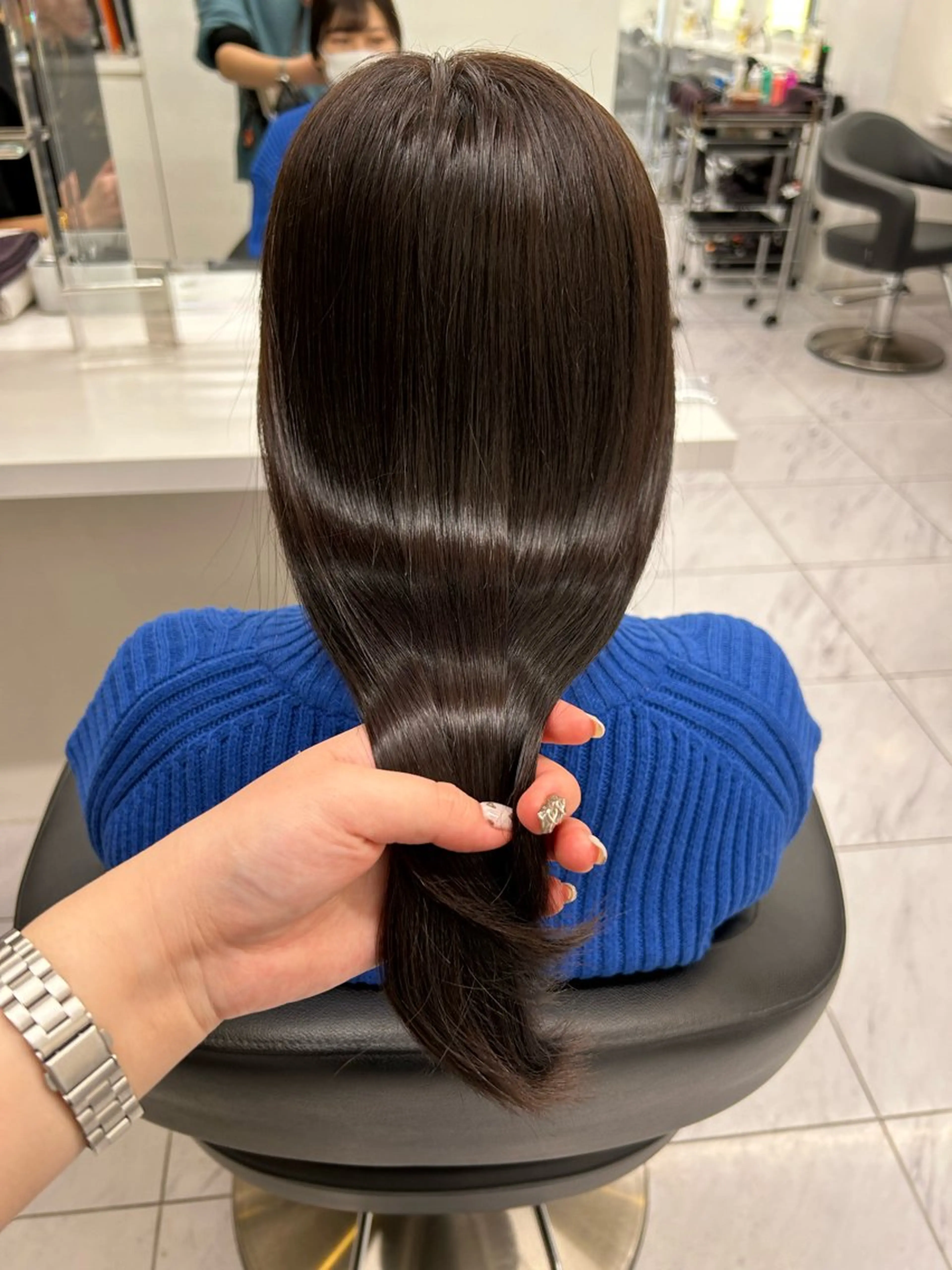 カラー 透明感ベージュ🤎 ナチュラルレイヤーのヘアスタイル