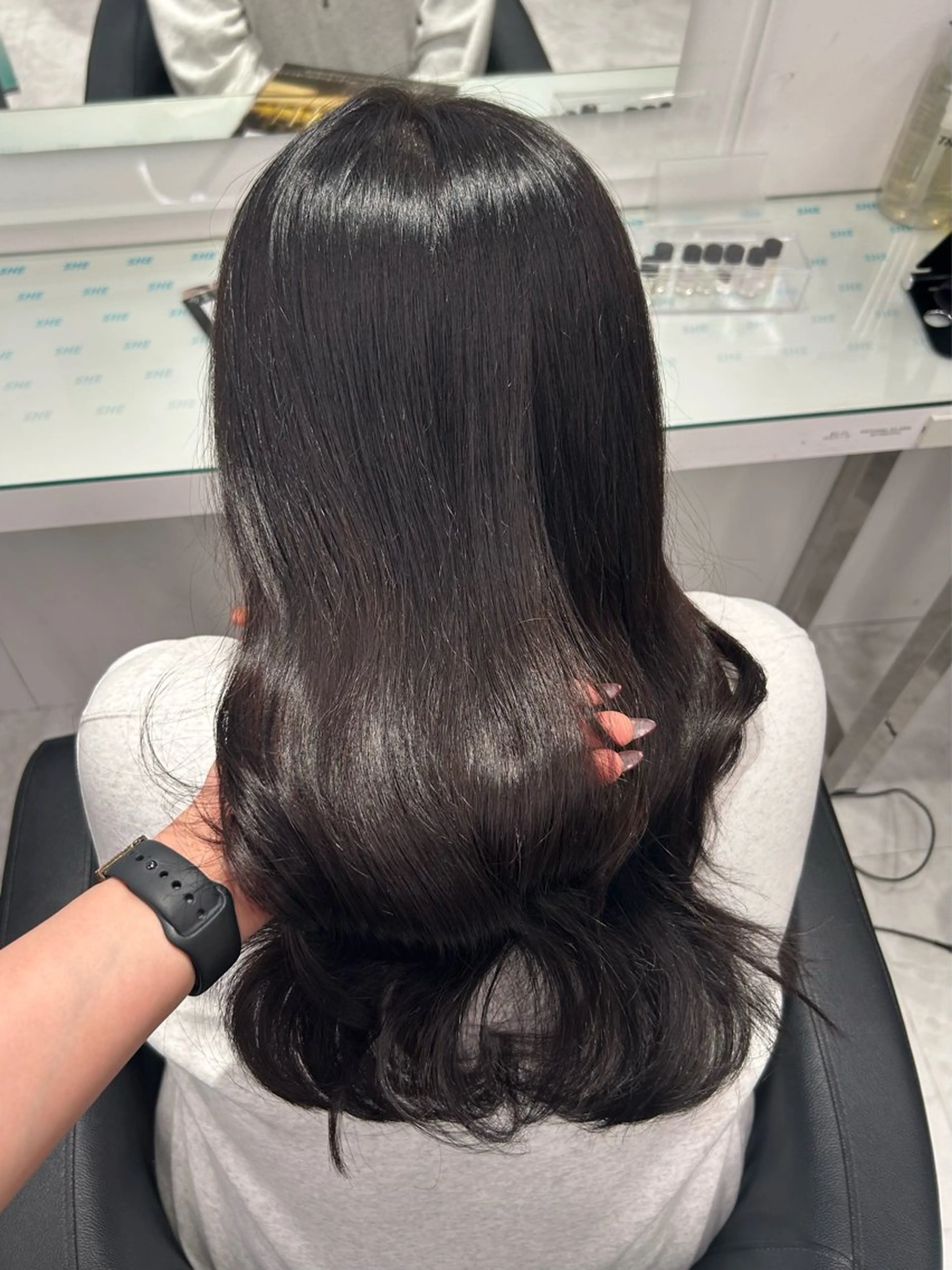 セミロング 🤍大人っぽ韓国暗髪 🤍Asuka🤍のヘアスタイル