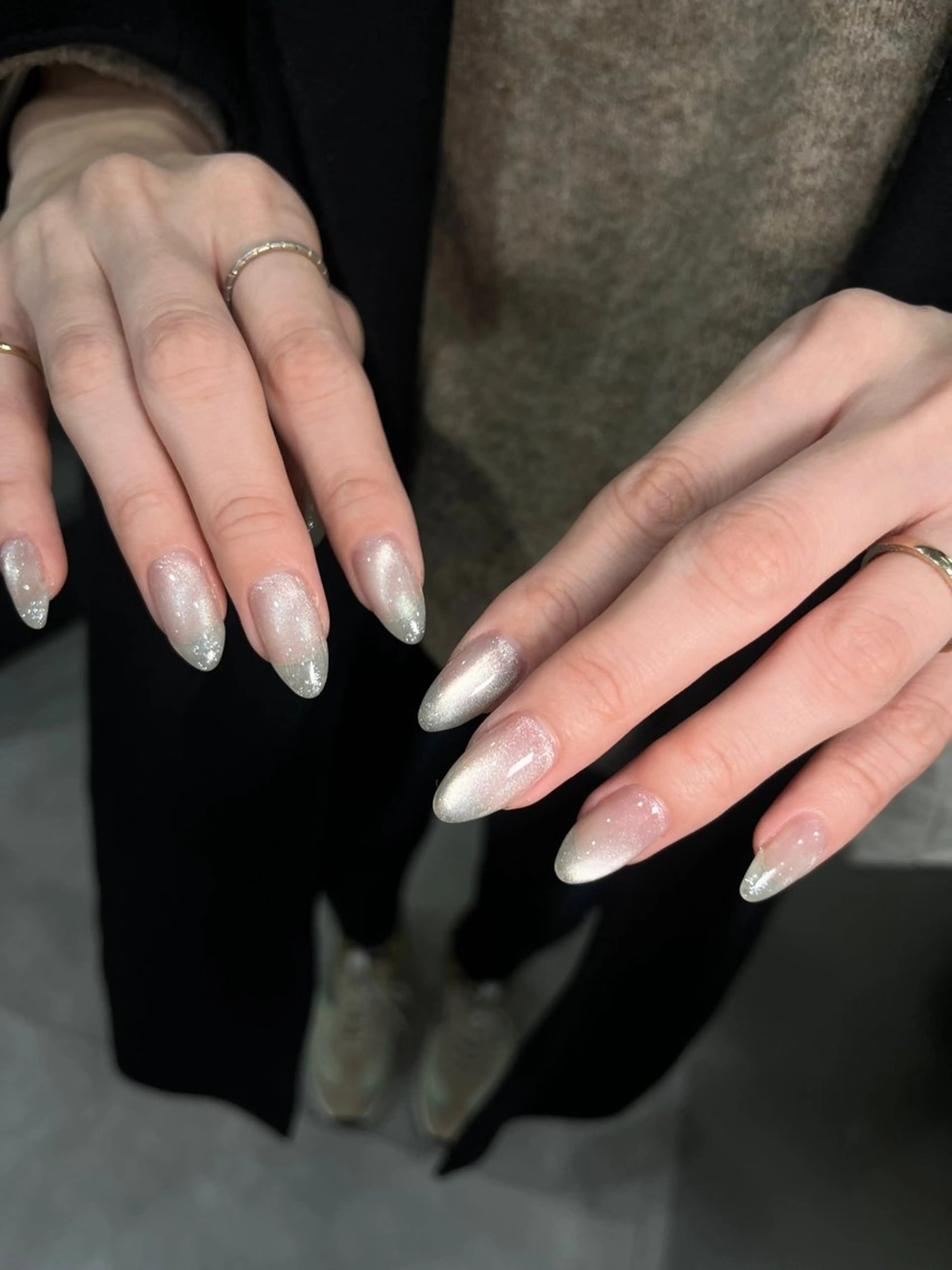 【オフ有】ハンド💅🏻マグネットネイル ワンカラーの写真