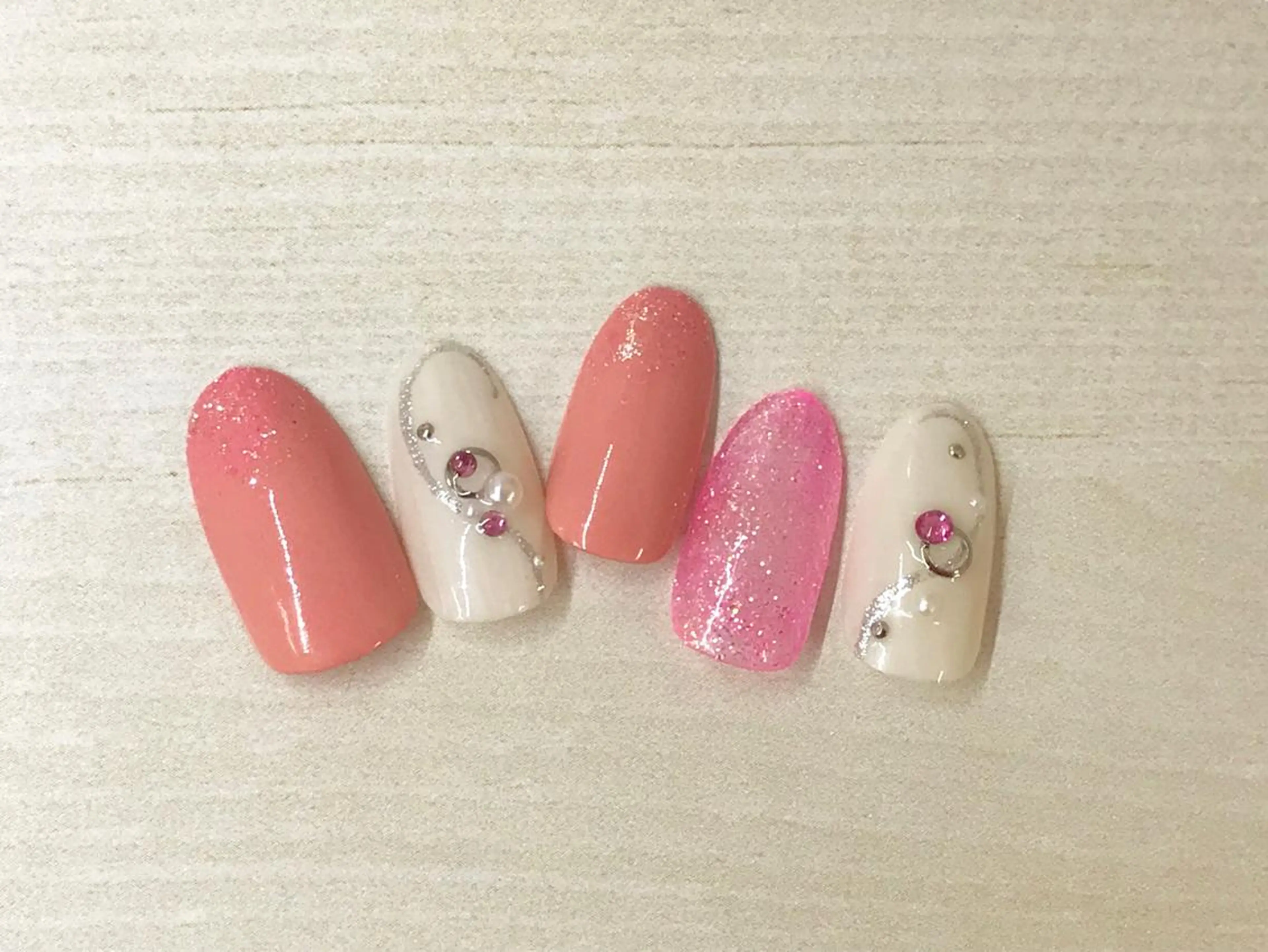 ネイル 山崎 みゆきのネイルデザイン