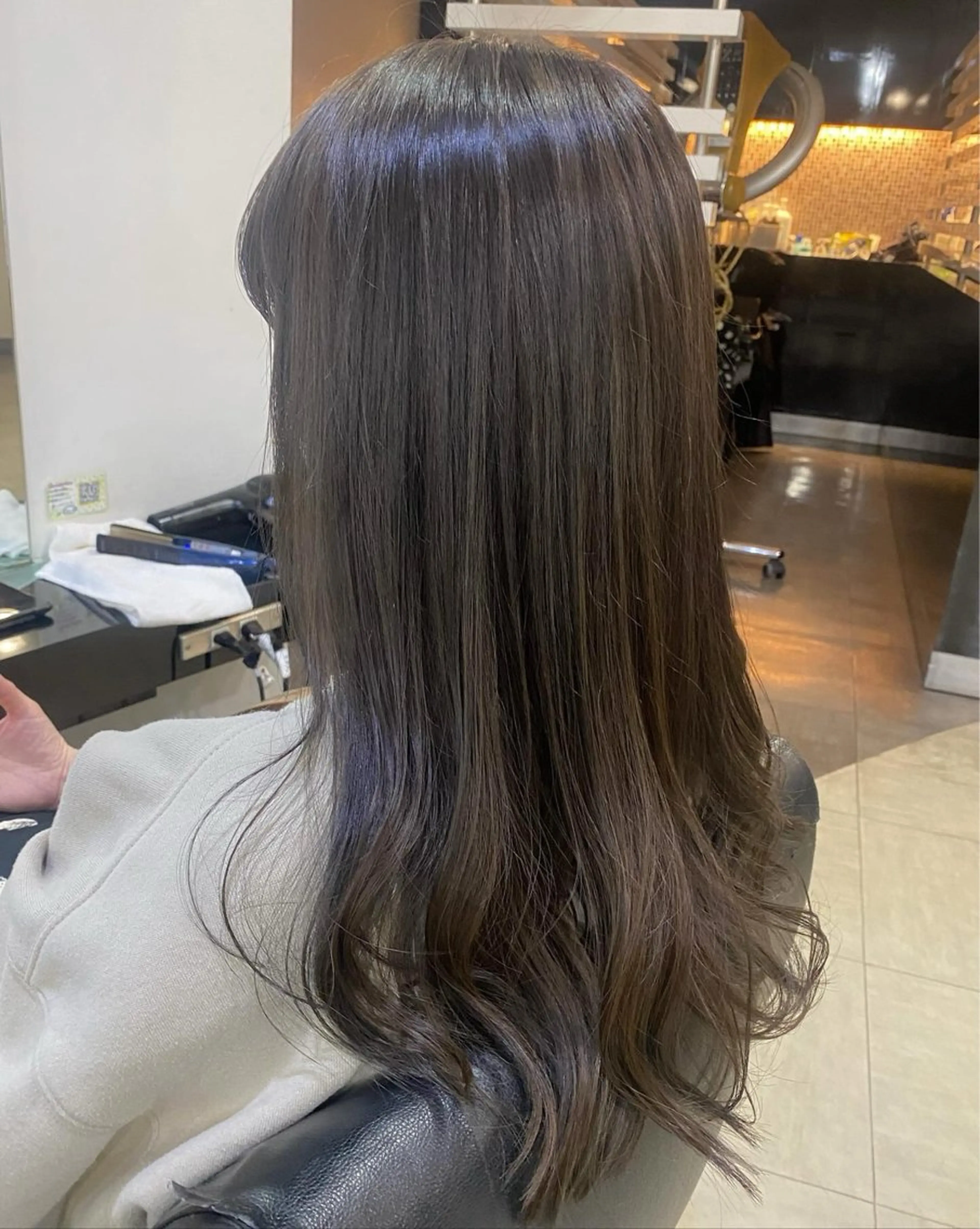 ロング カラー ヘアアレンジ アッシュ アッシュグレー DISCOHAIRsanc（ルジャルダン町田）所属・烏山 達也のヘアスタイル