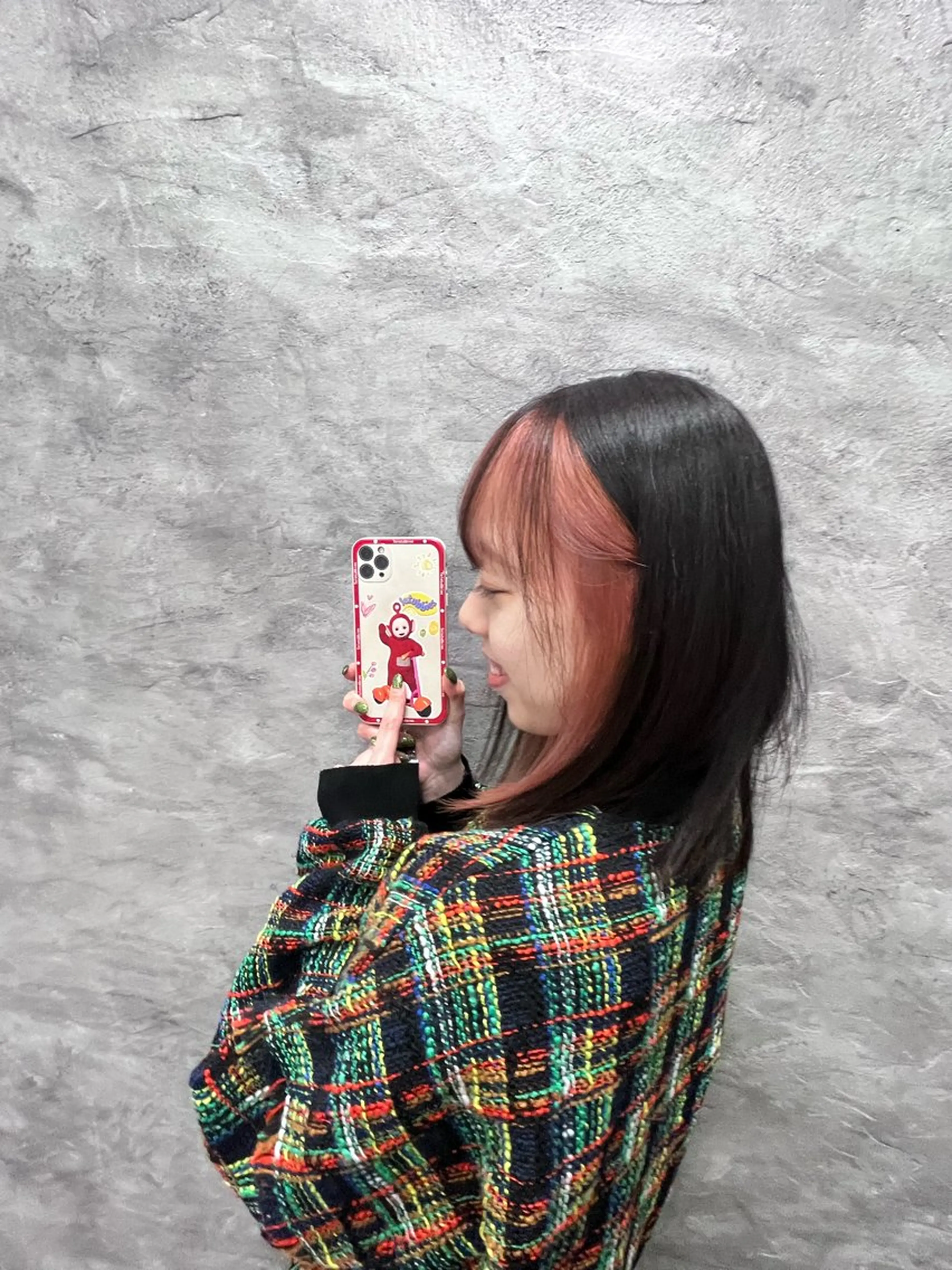 ミディアム カラー ブリーチ ピンクカラー ヘアカラー ルプラボウ 永友愛梨 /韓国/ダメージレスのヘアスタイル