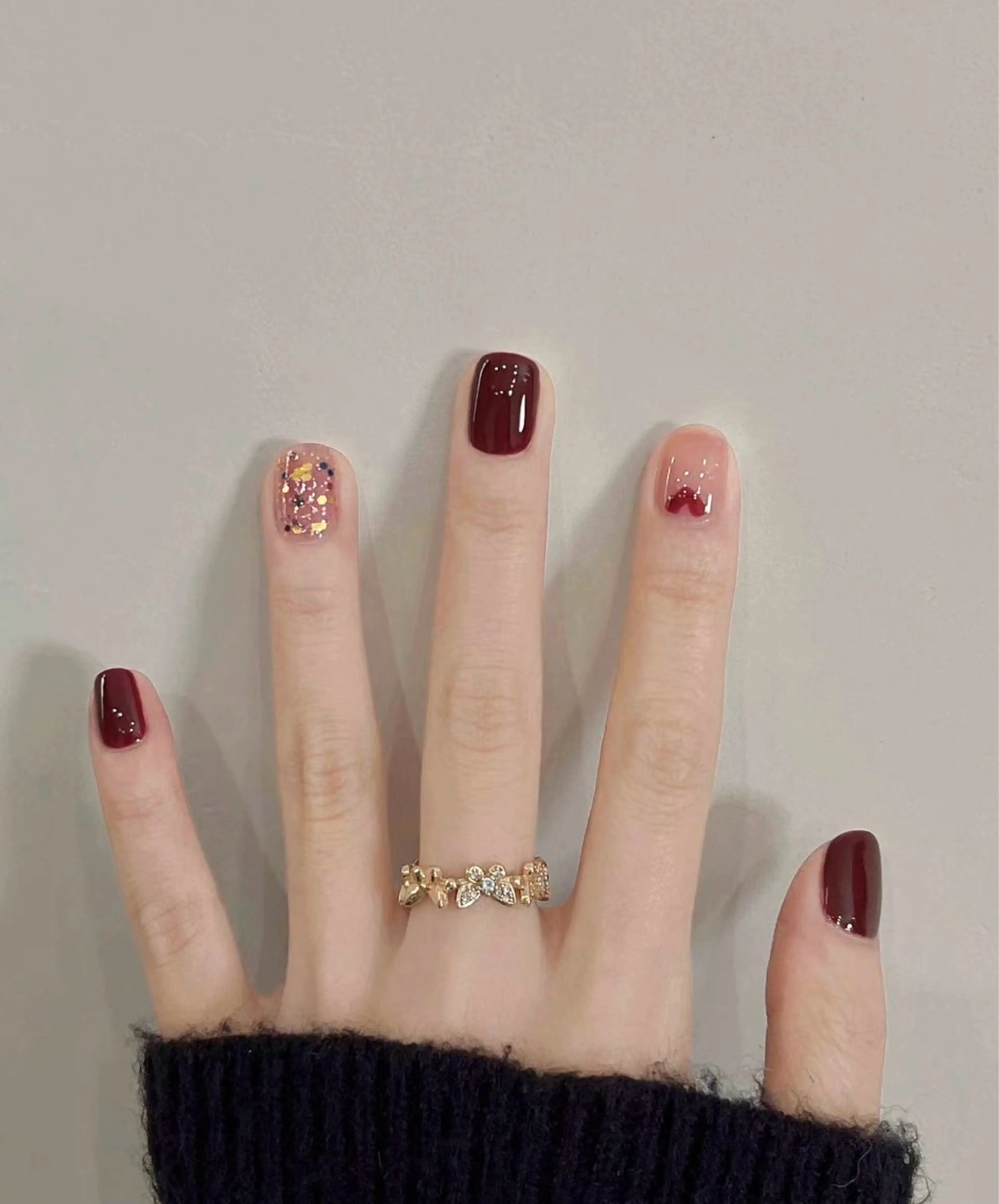 ネイル 長さ出し フットネイル フレンチネイル ジェルネイル ガラスフレンチ ハンドネイル ハンドケア More Glam渋谷店のネイルデザイン