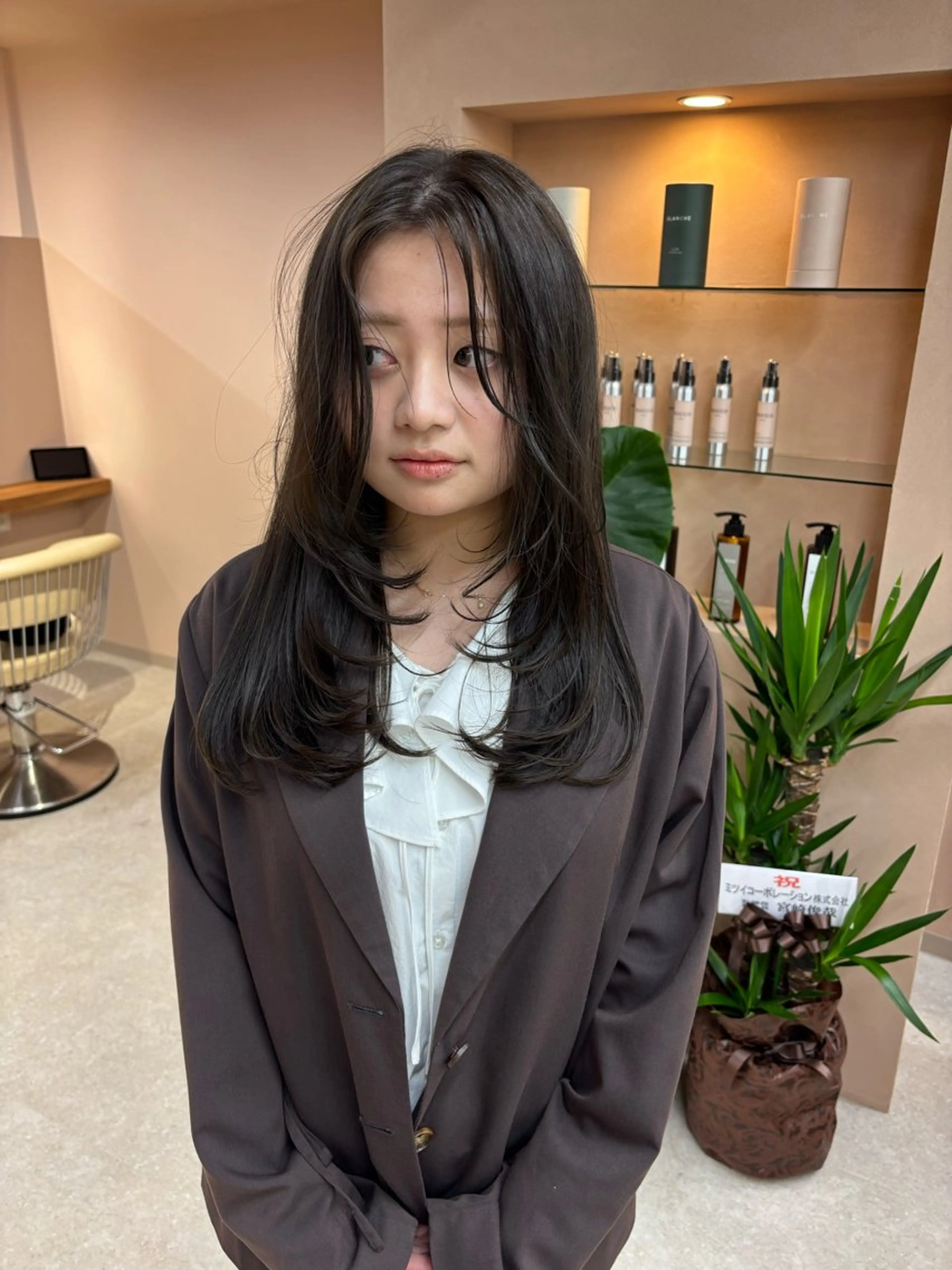 ロング カット ヘアカラー トリートメント ROCCO east / りんなのヘアスタイル