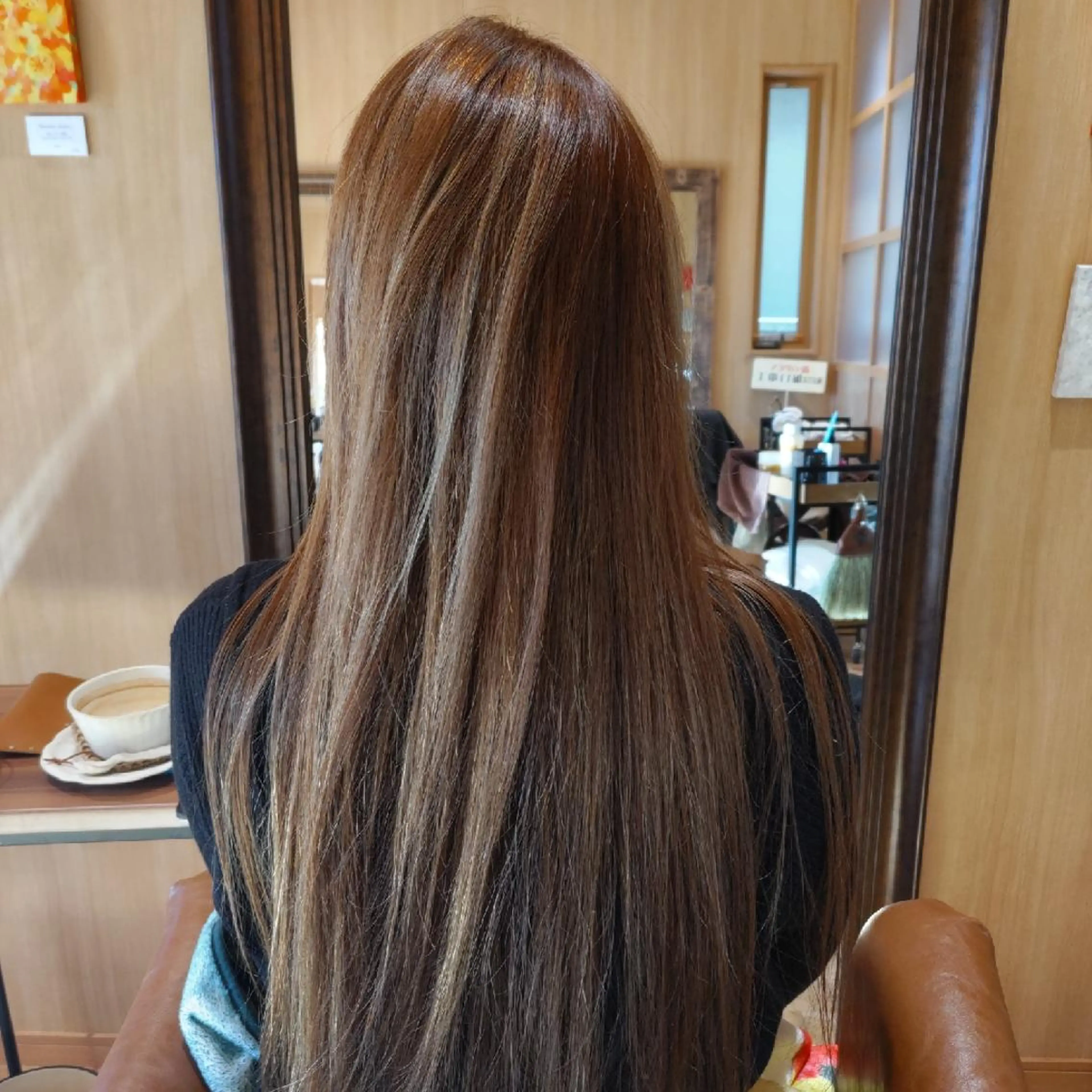 ロング ハイライト Uketoru所属・Uketoru 横田健のヘアスタイル